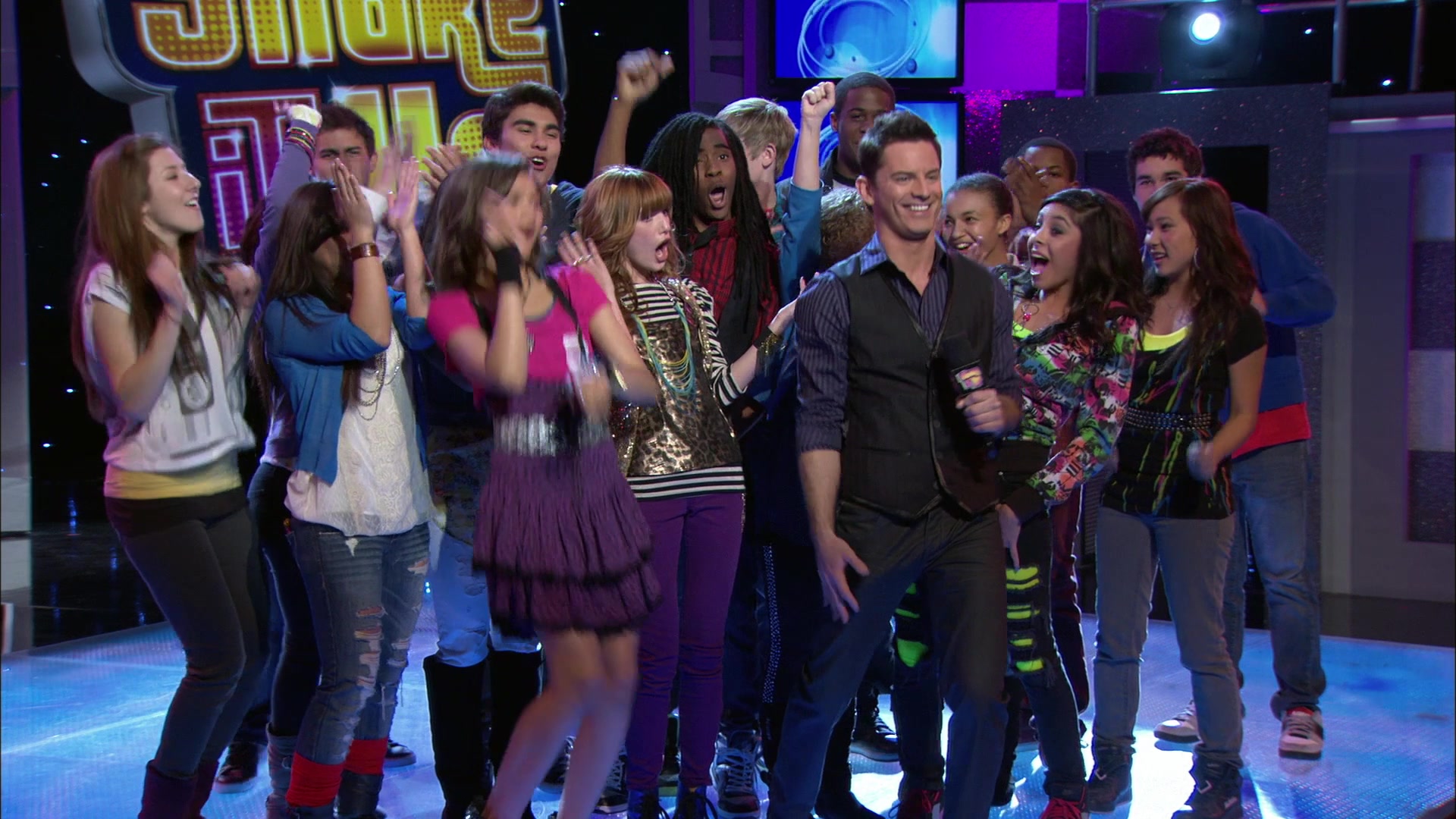 Shake_It_Up_S01E15_1080p_BTD_000046.jpg Shake_It_Up_S01E15_1080p_BTD_000046.jpg
