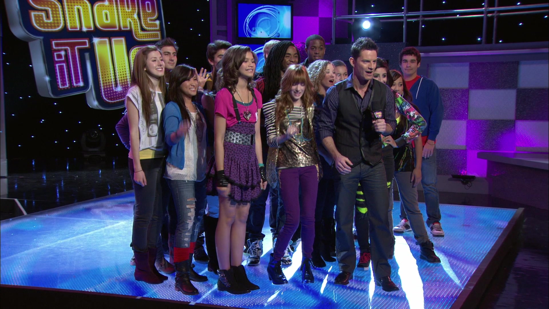 Shake_It_Up_S01E15_1080p_BTD_000099.jpg Shake_It_Up_S01E15_1080p_BTD_000099.jpg