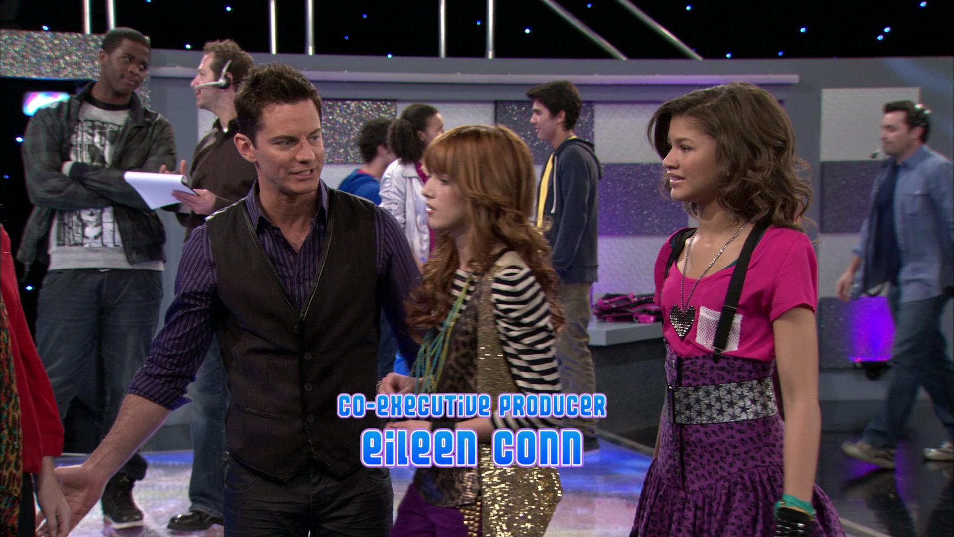 Shake_It_Up_S01E15_1080p_BTD_000424.jpg