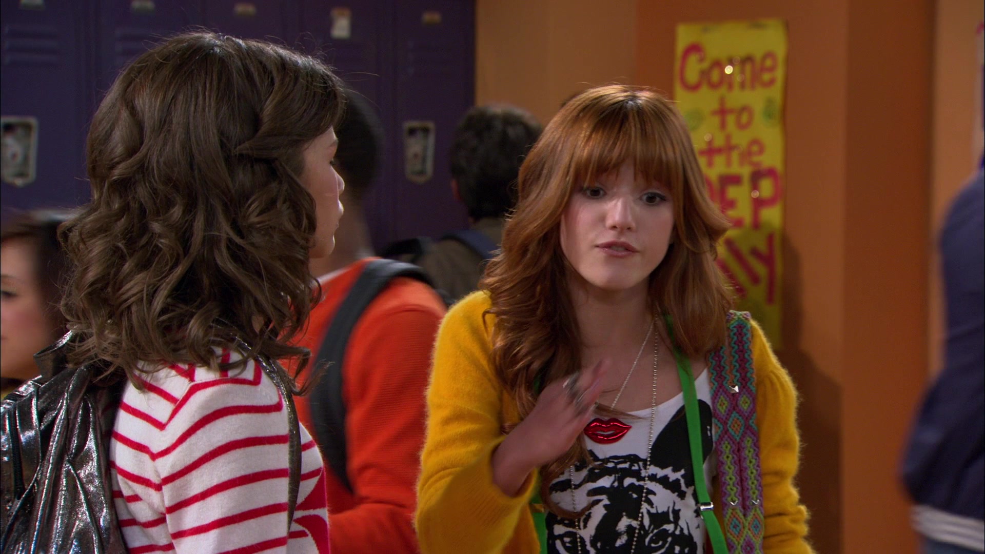 Shake_It_Up_S01E15_1080p_BTD_000867.jpg