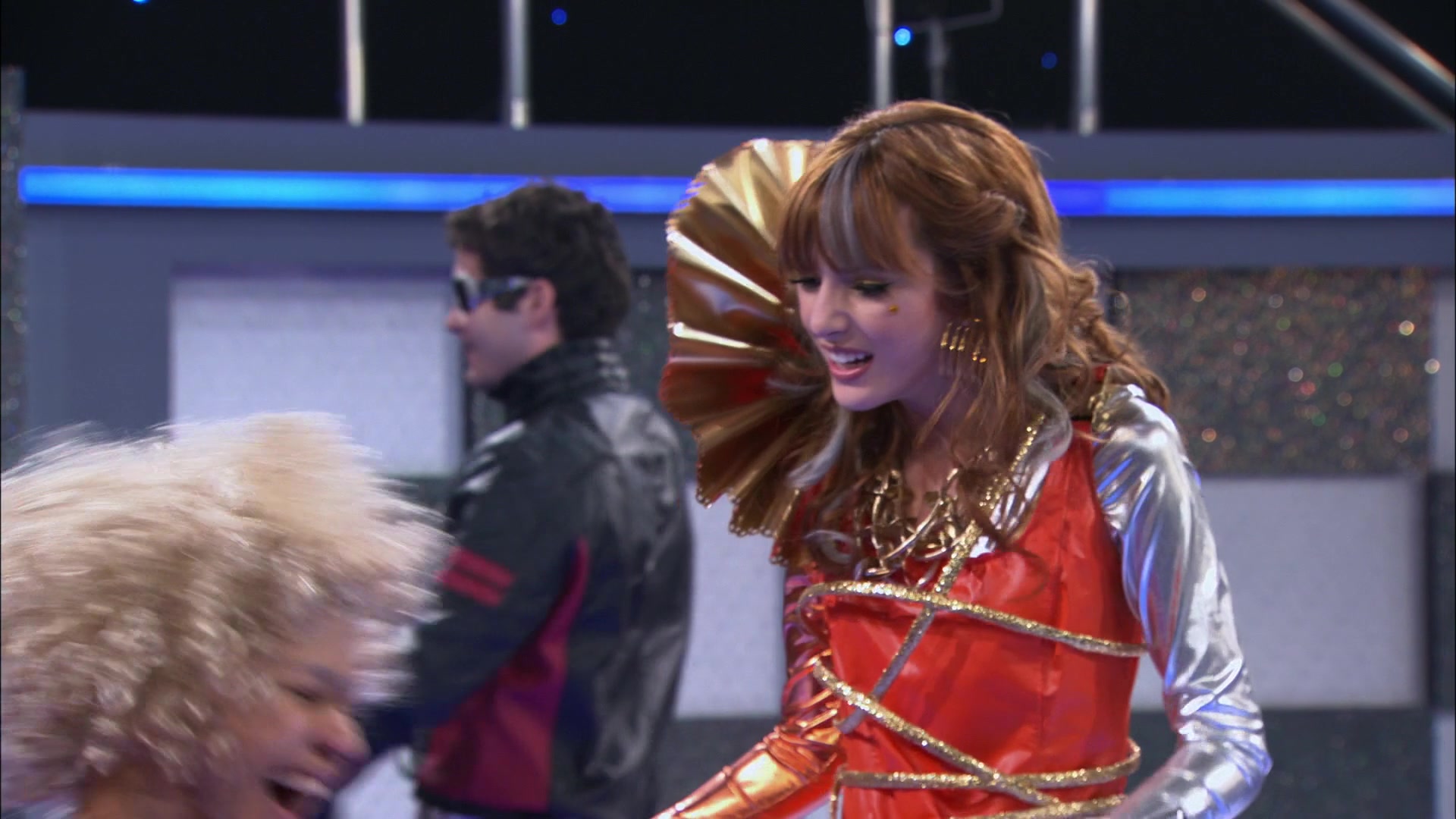 Shake_It_Up_S01E15_1080p_BTD_001126.jpg