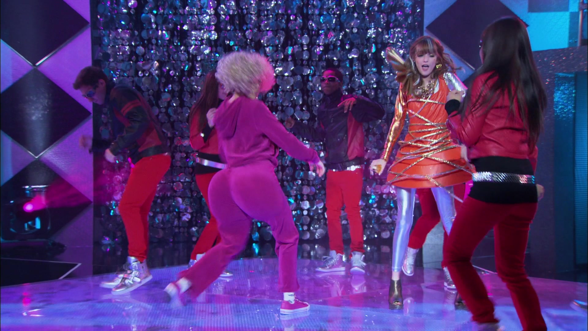 Shake_It_Up_S01E15_1080p_BTD_001262.jpg