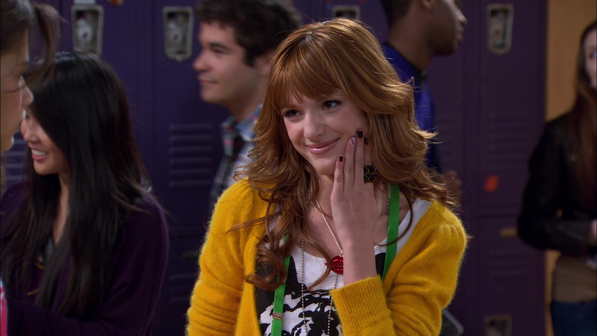 Shake_It_Up_S01E15_1080p_BTD_001376.jpg