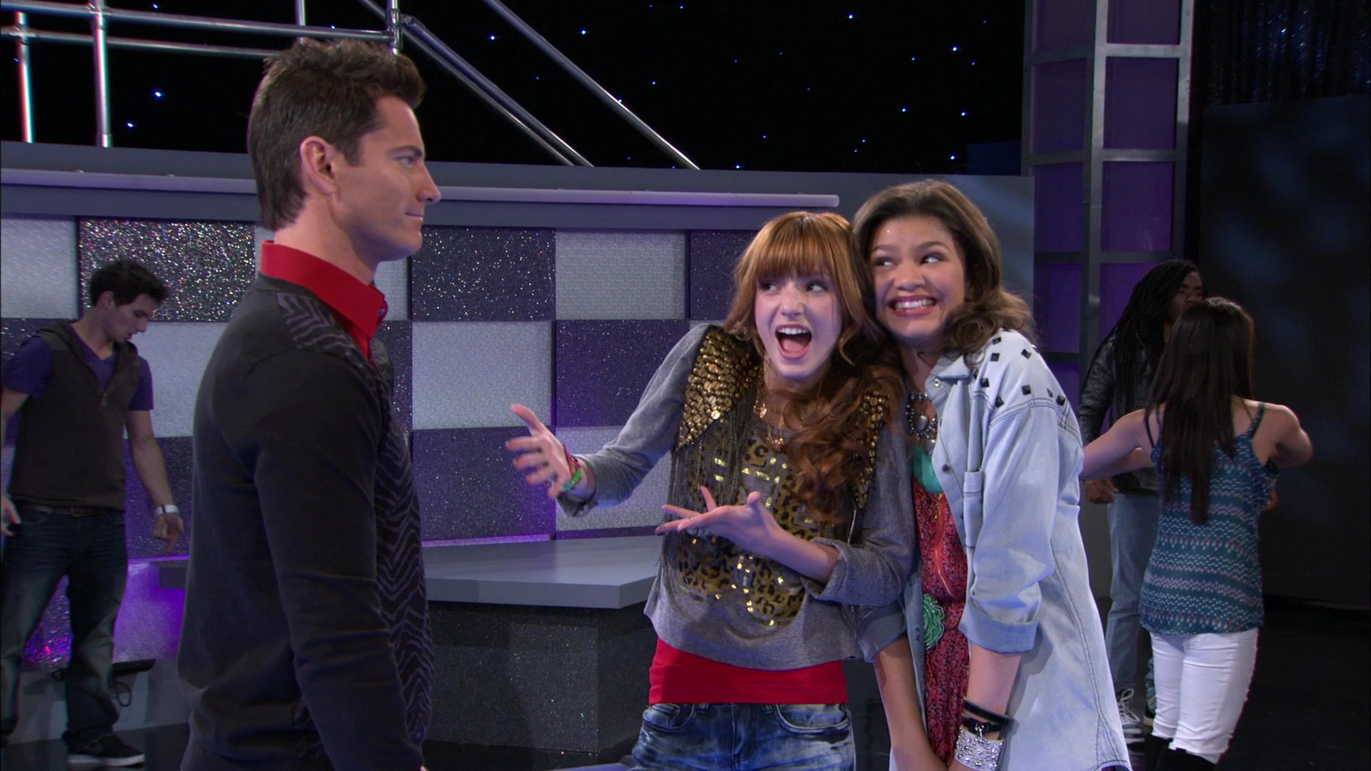 Shake_It_Up_S01E15_1080p_BTD_001594.jpg Shake_It_Up_S01E15_1080p_BTD_001594.jpg