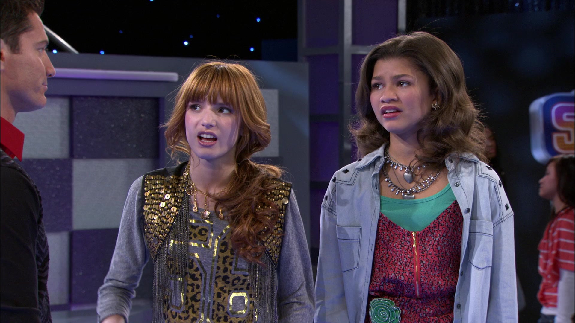 Shake_It_Up_S01E15_1080p_BTD_001598.jpg