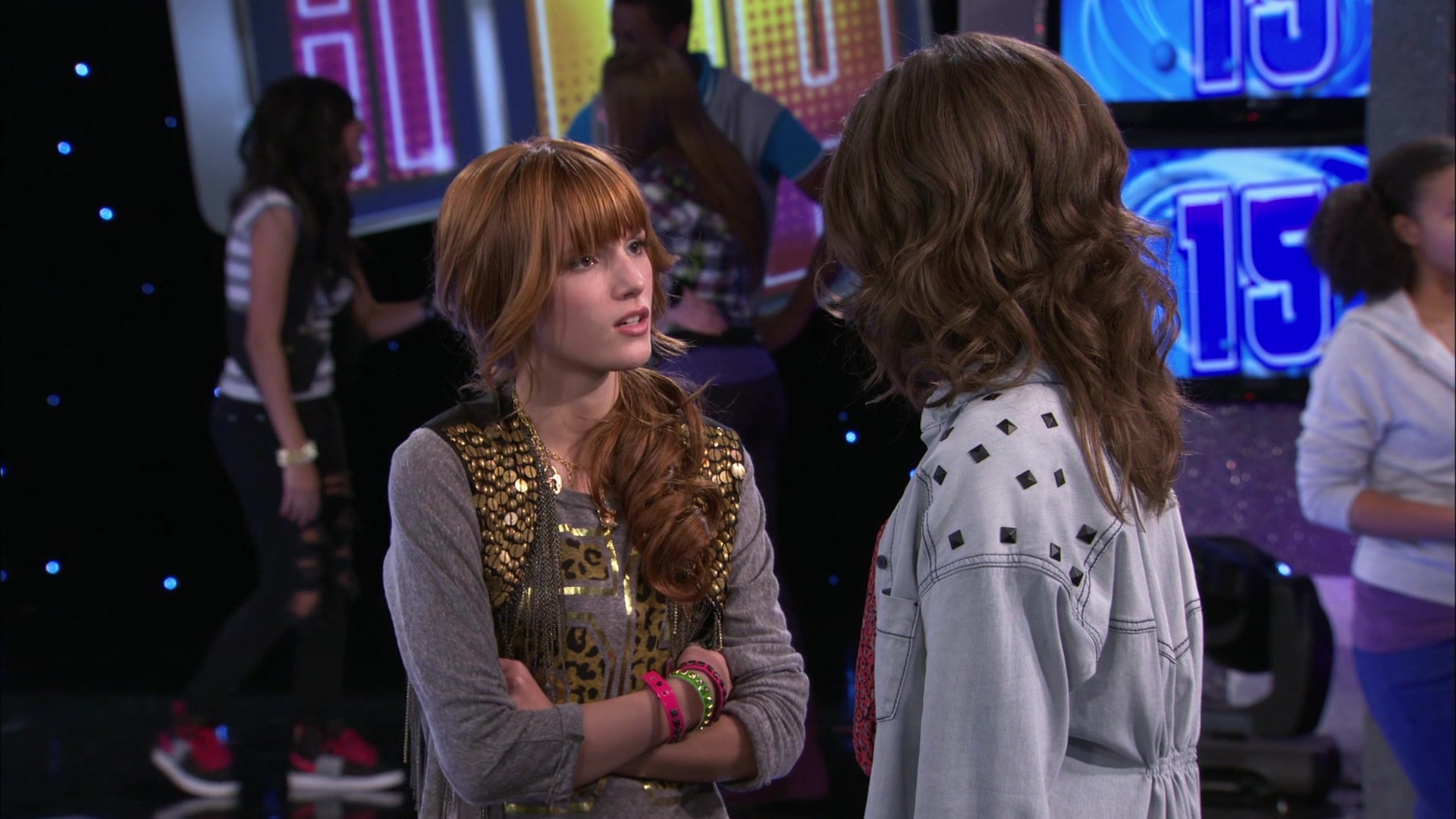 Shake_It_Up_S01E15_1080p_BTD_001677.jpg