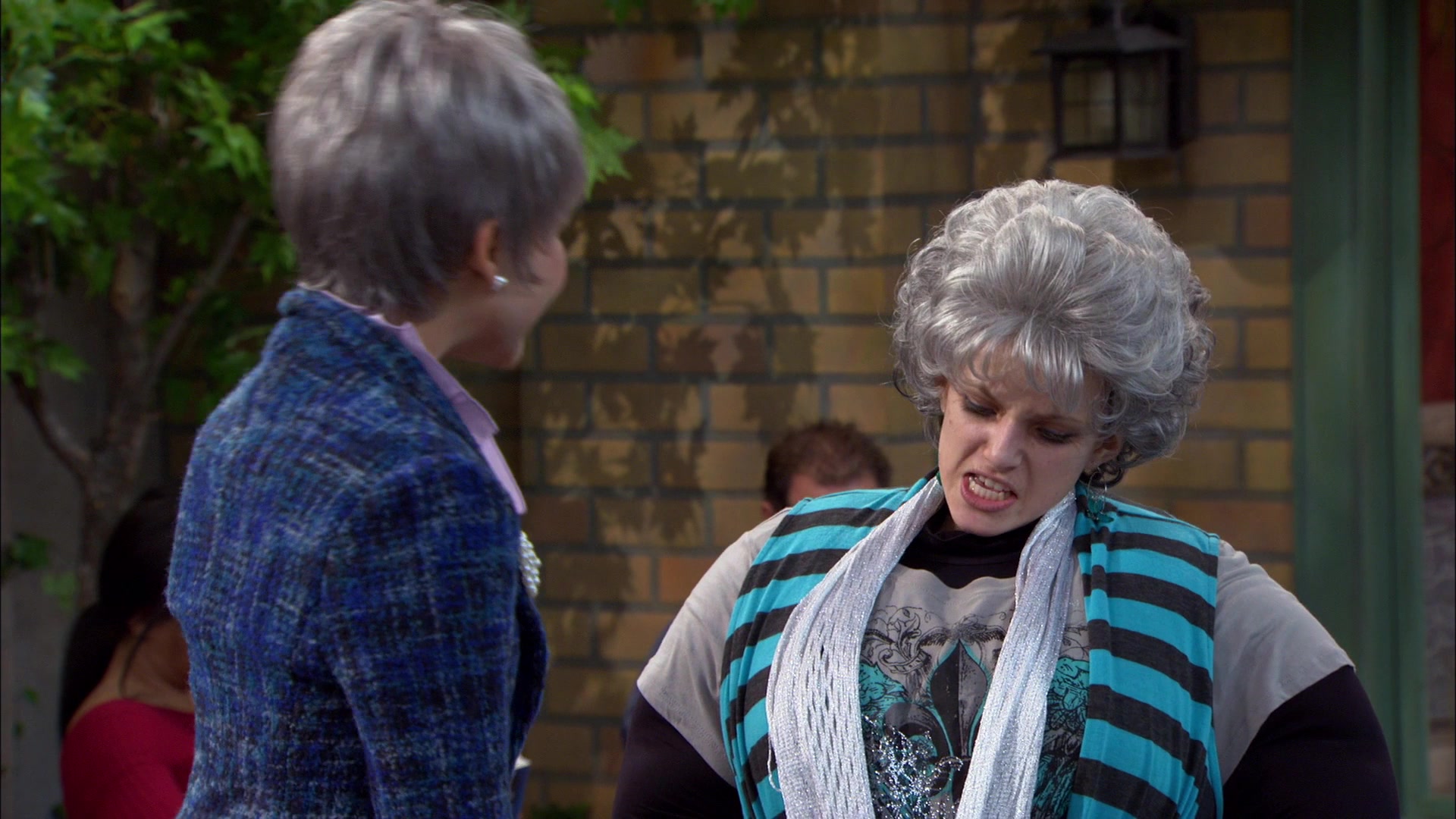 Shake_It_Up_S01E15_1080p_BTD_001961.jpg