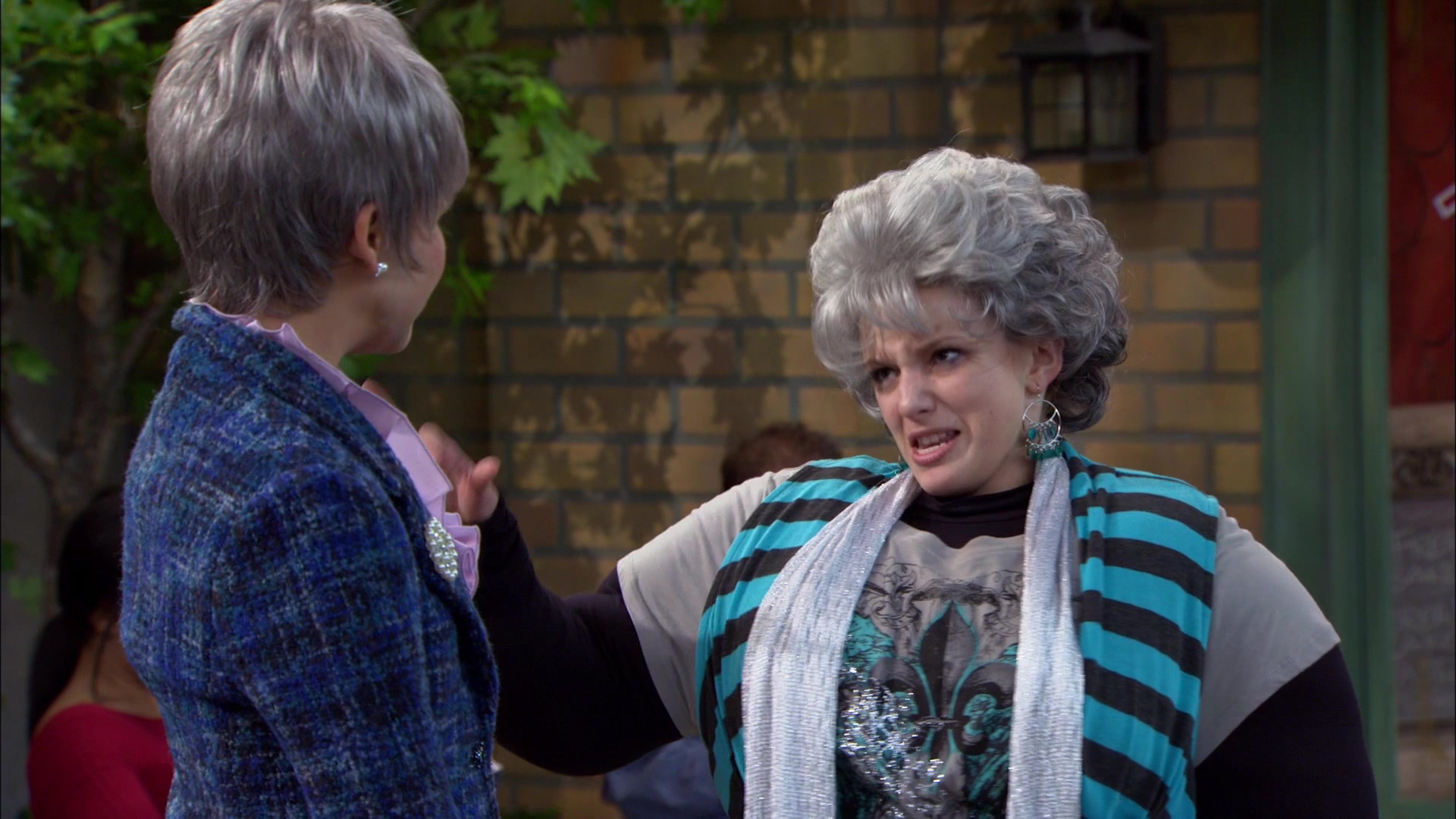 Shake_It_Up_S01E15_1080p_BTD_001974.jpg