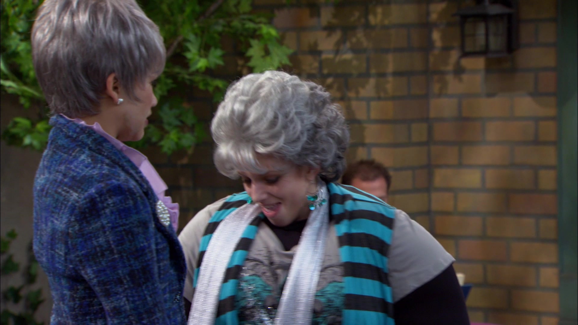 Shake_It_Up_S01E15_1080p_BTD_001984.jpg Shake_It_Up_S01E15_1080p_BTD_001984.jpg