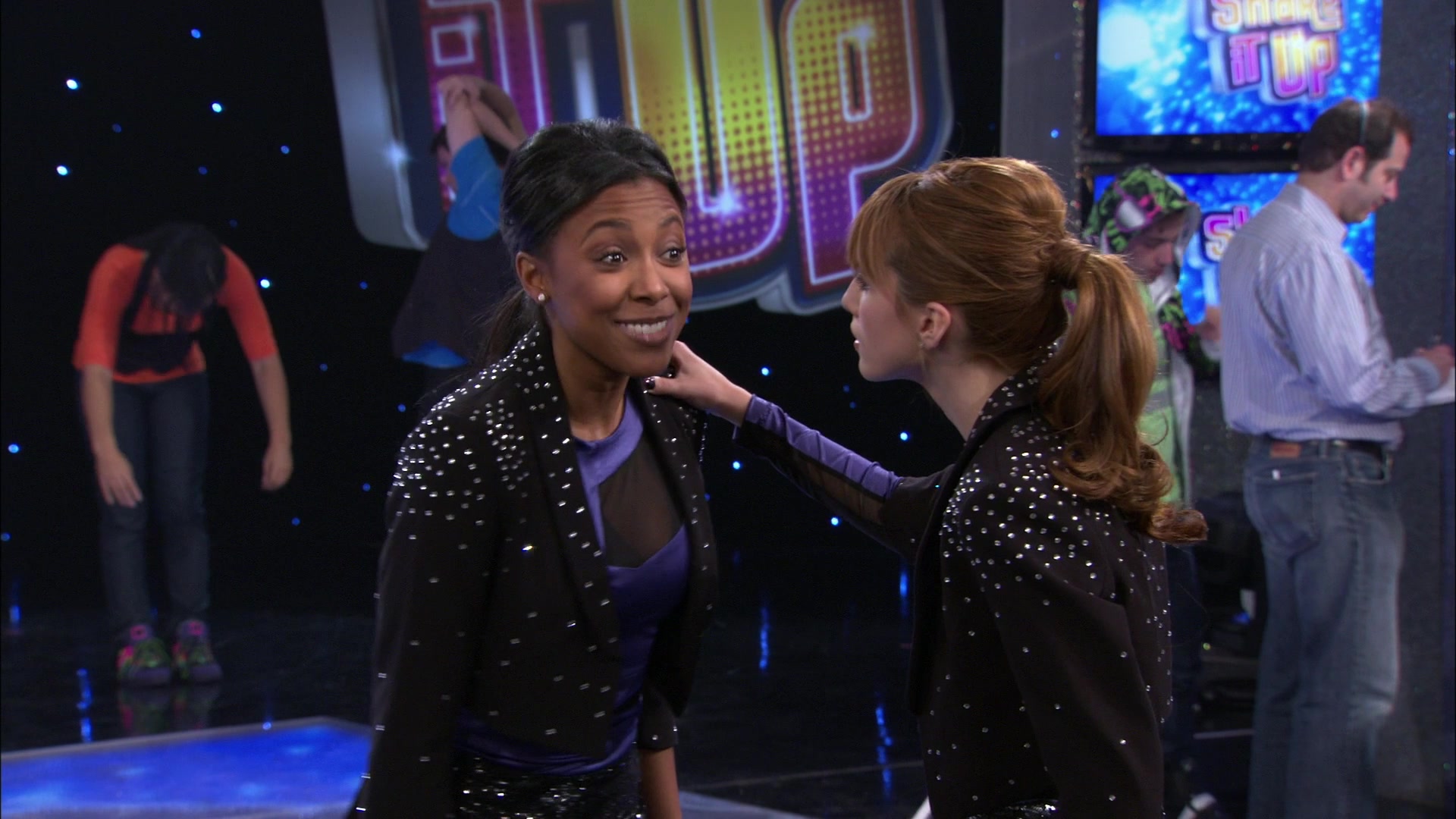 Shake_It_Up_S01E15_1080p_BTD_002684.jpg