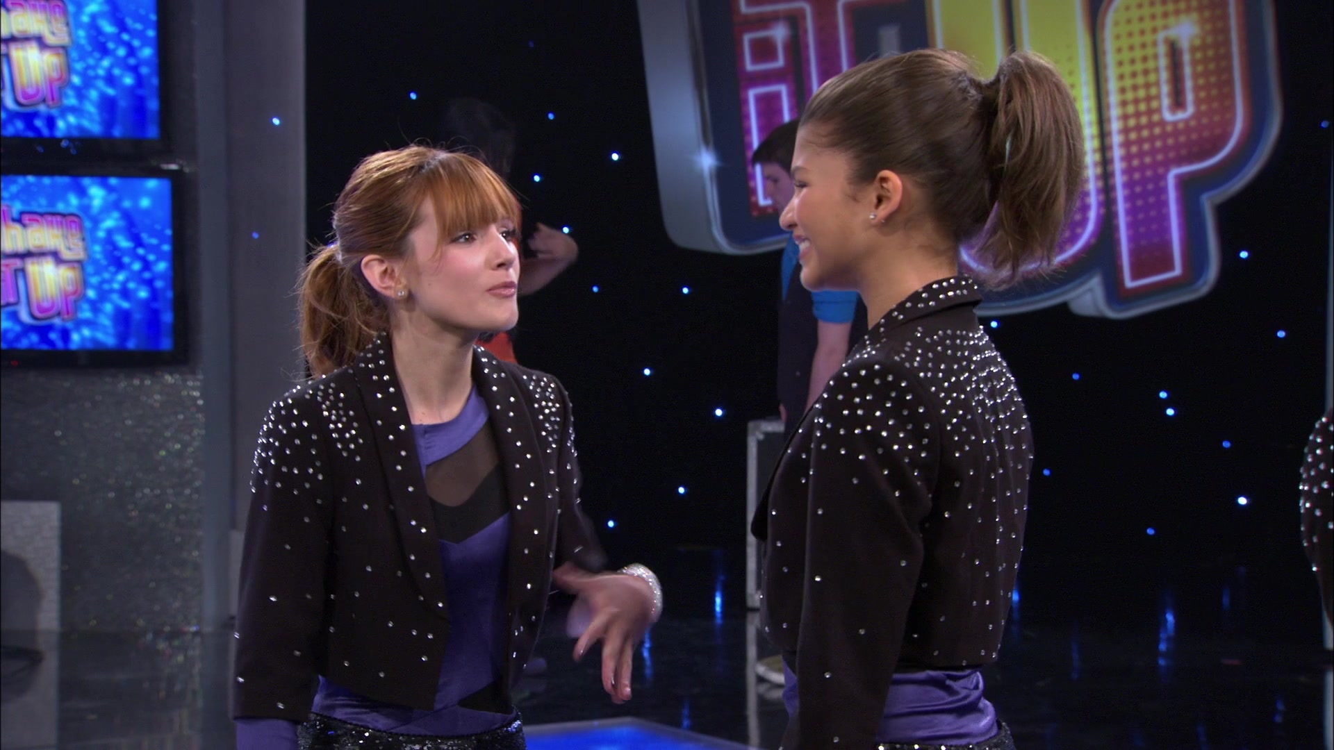 Shake_It_Up_S01E15_1080p_BTD_002775.jpg Shake_It_Up_S01E15_1080p_BTD_002775.jpg