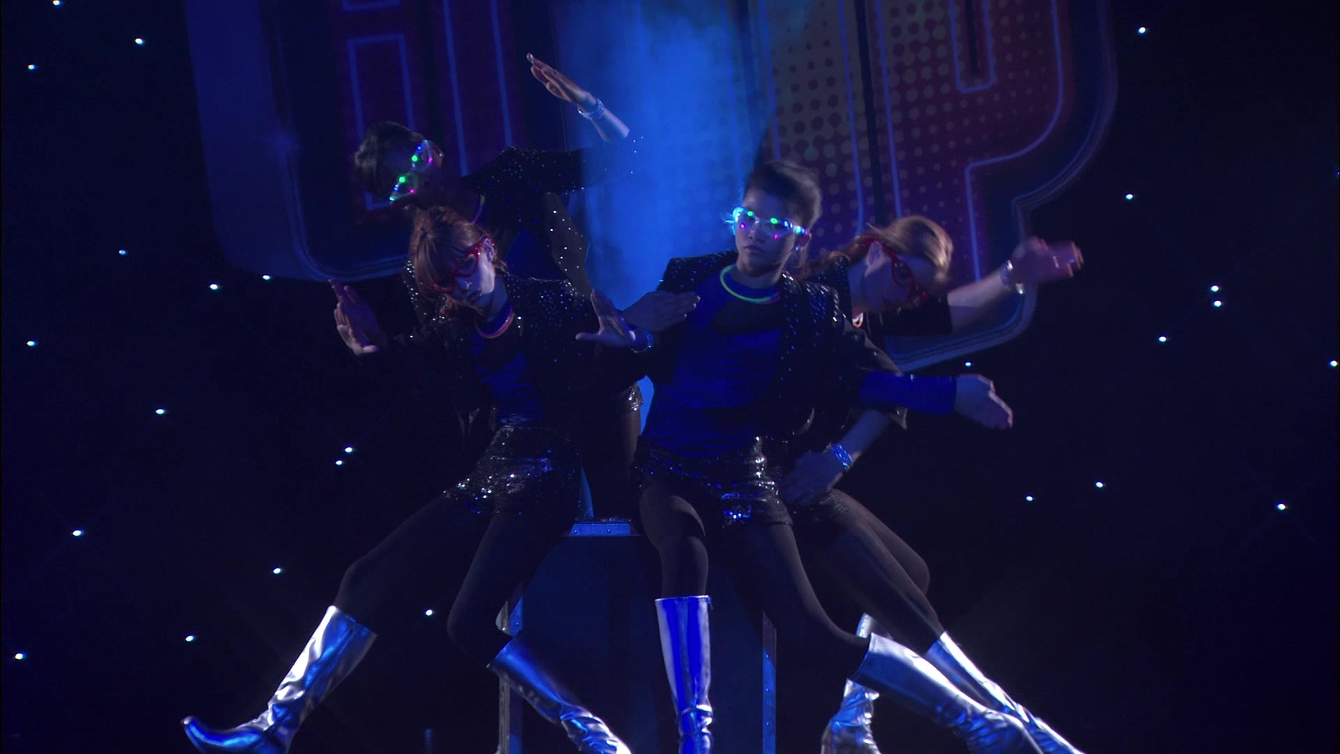 Shake_It_Up_S01E15_1080p_BTD_002840.jpg