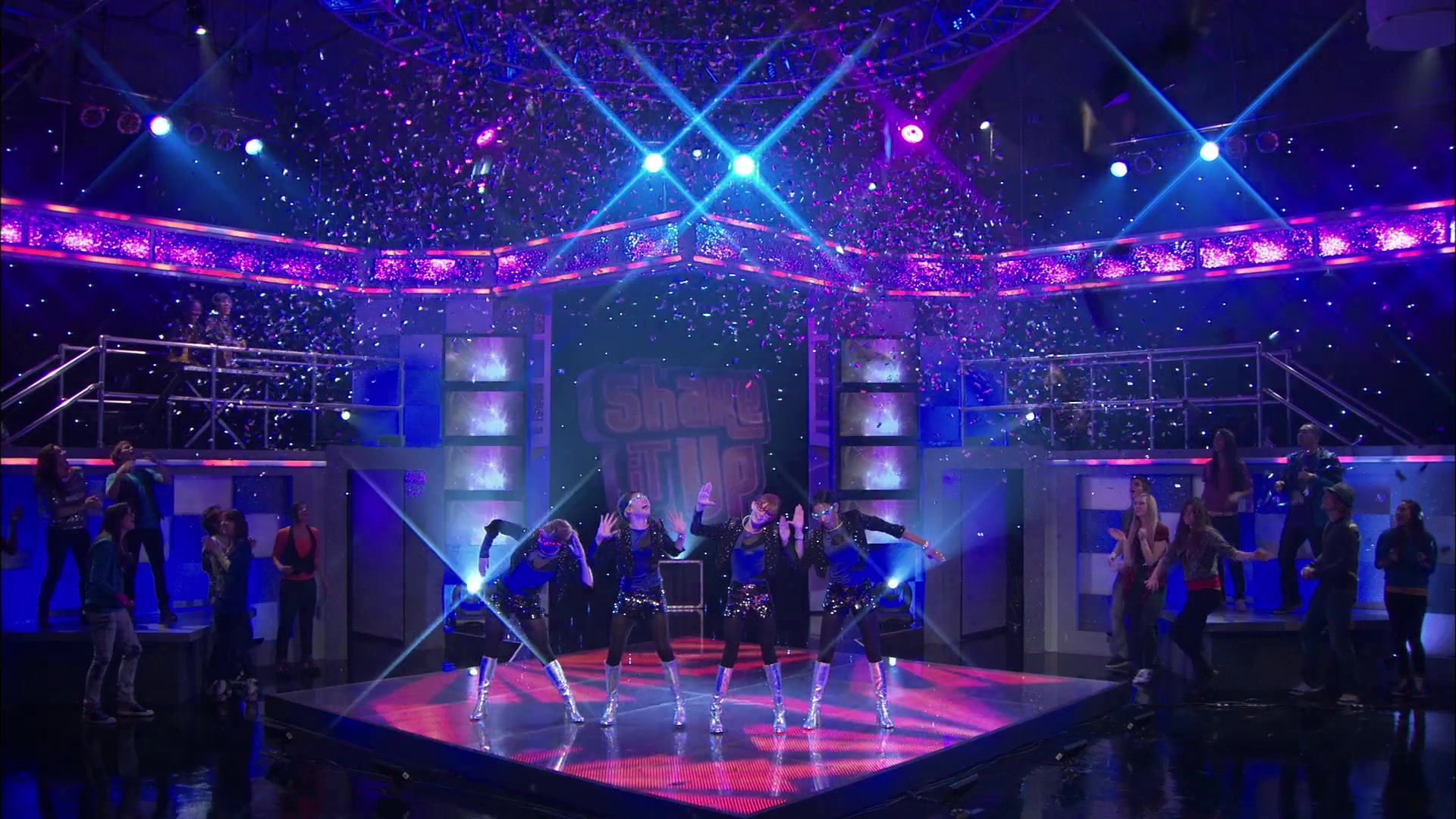 Shake_It_Up_S01E15_1080p_BTD_002967.jpg