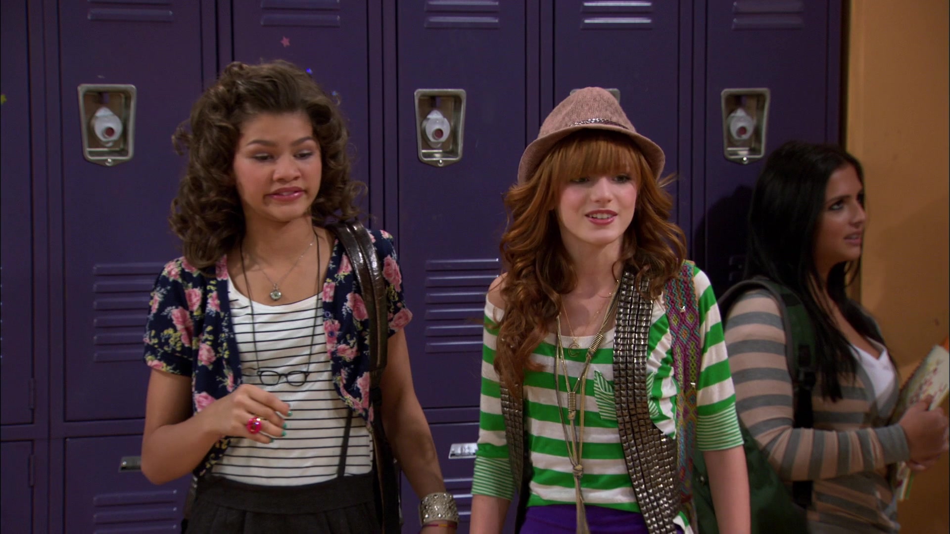 Shake_It_Up_S01E16_1080p_BTD_000023.jpg