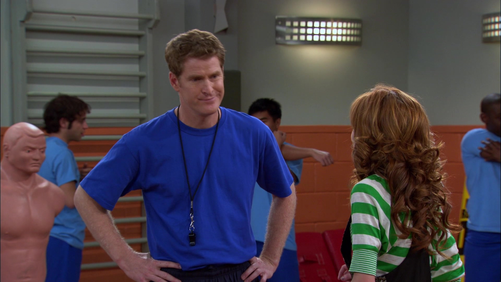 Shake_It_Up_S01E16_1080p_BTD_000525.jpg