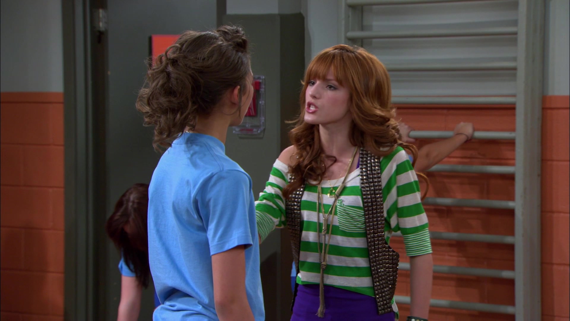 Shake_It_Up_S01E16_1080p_BTD_000629.jpg Shake_It_Up_S01E16_1080p_BTD_000629.jpg