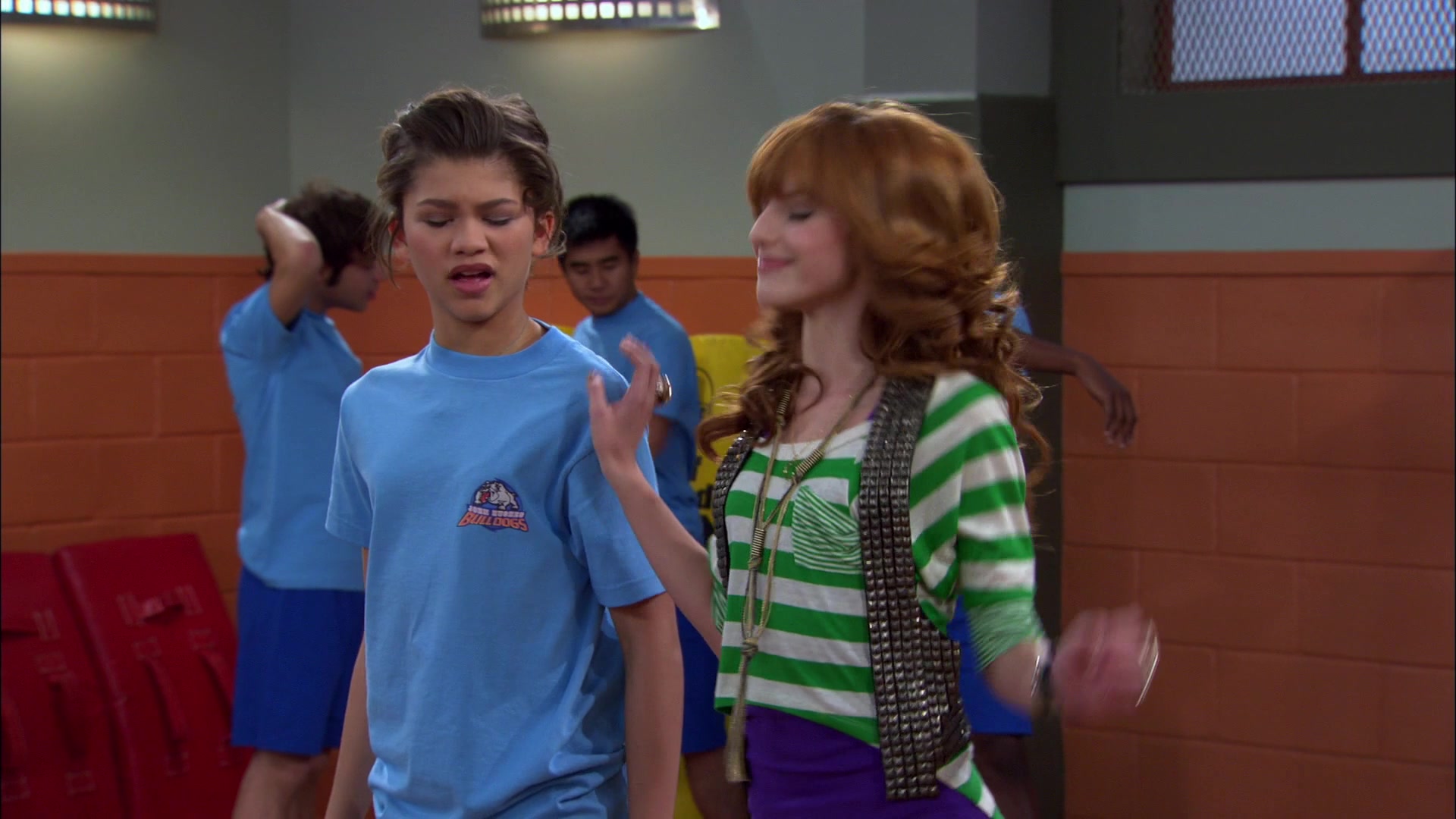 Shake_It_Up_S01E16_1080p_BTD_000639.jpg