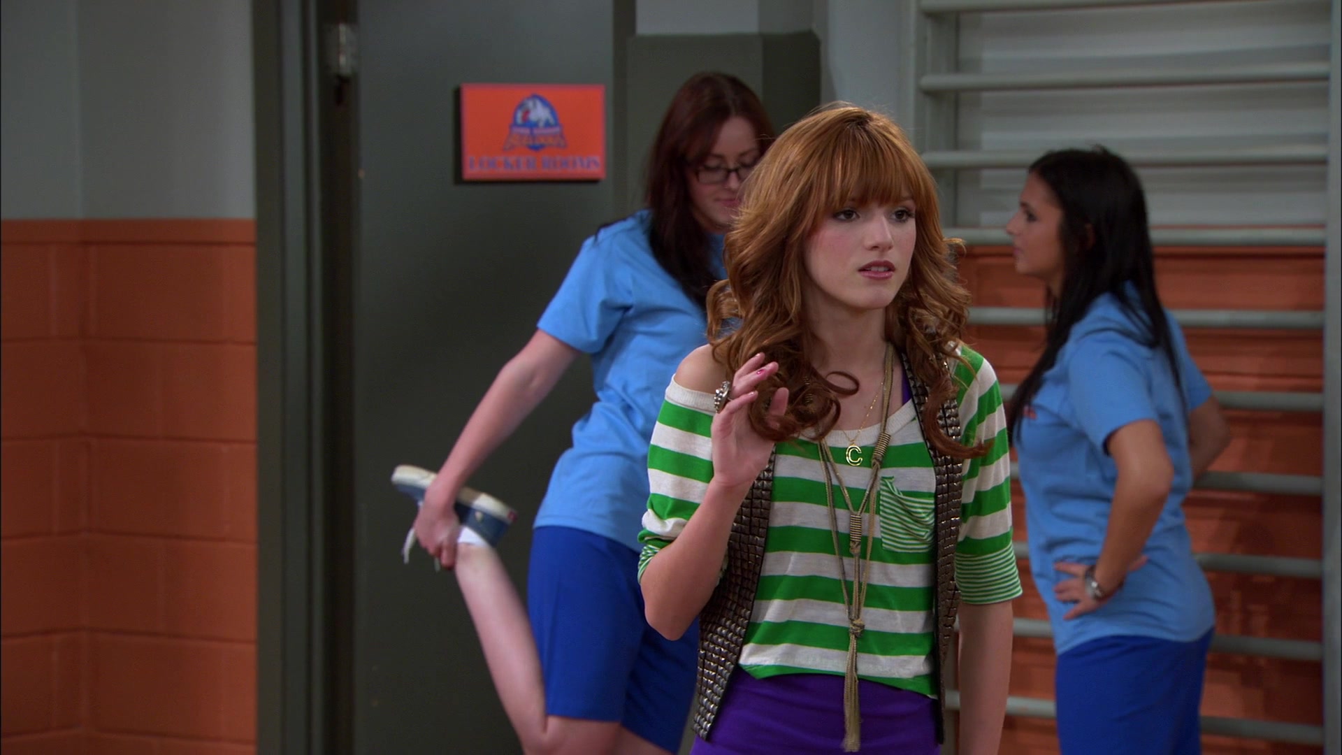 Shake_It_Up_S01E16_1080p_BTD_000672.jpg