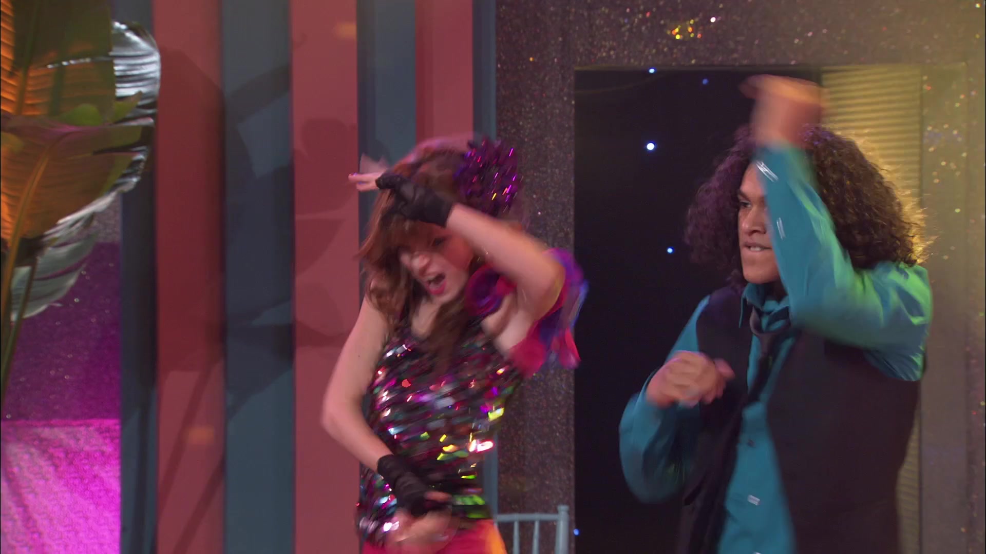 Shake_It_Up_S01E16_1080p_BTD_001012.jpg