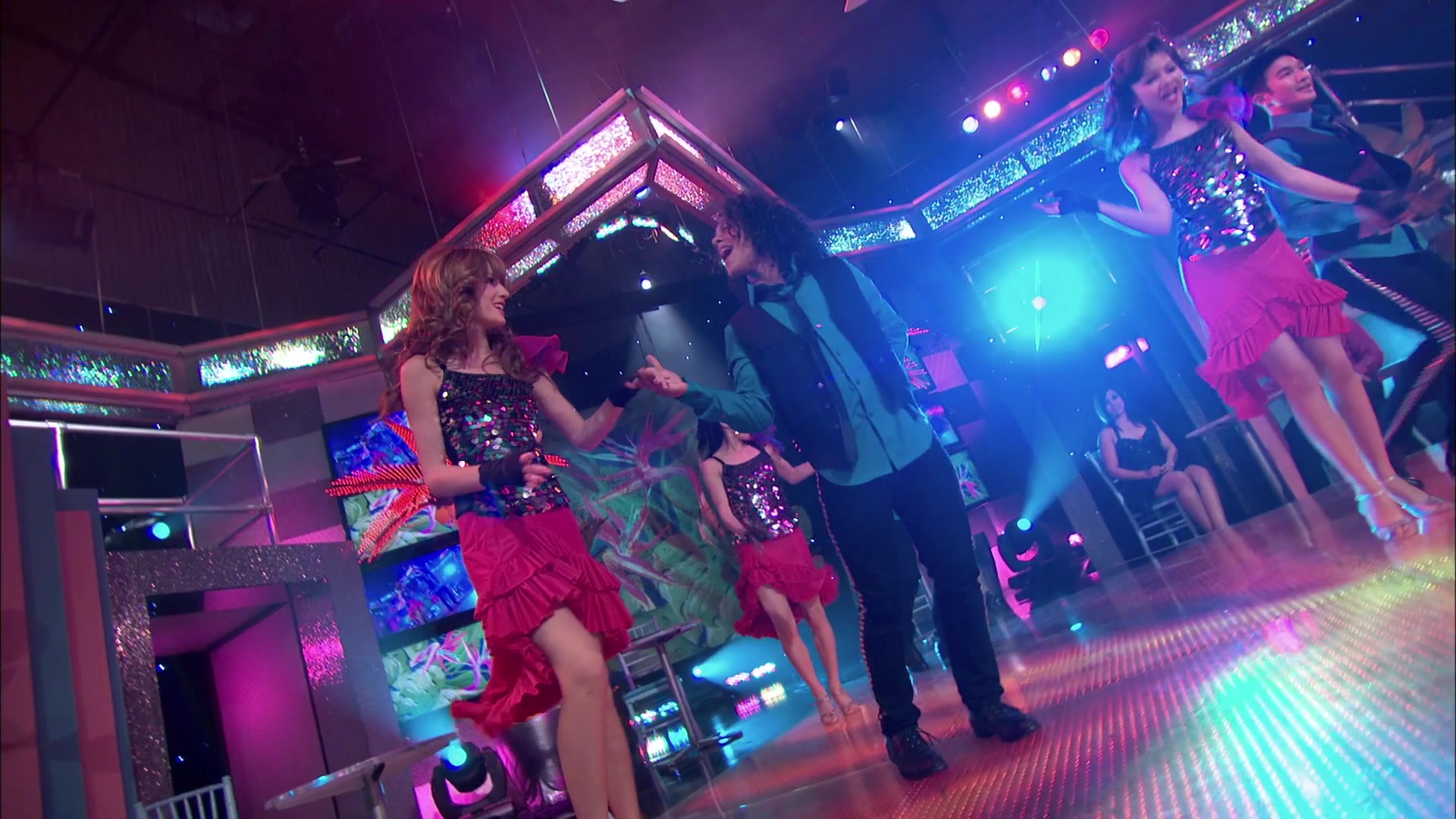 Shake_It_Up_S01E16_1080p_BTD_001015.jpg