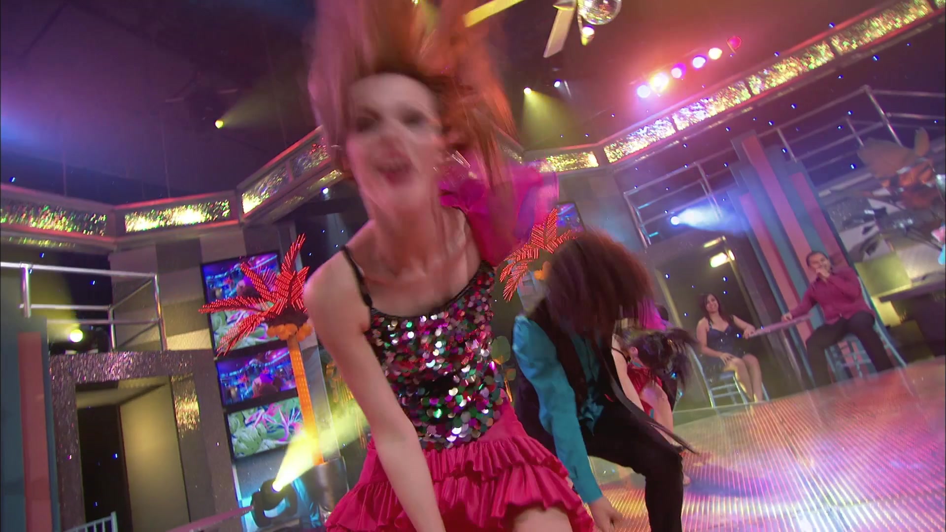 Shake_It_Up_S01E16_1080p_BTD_001046.jpg