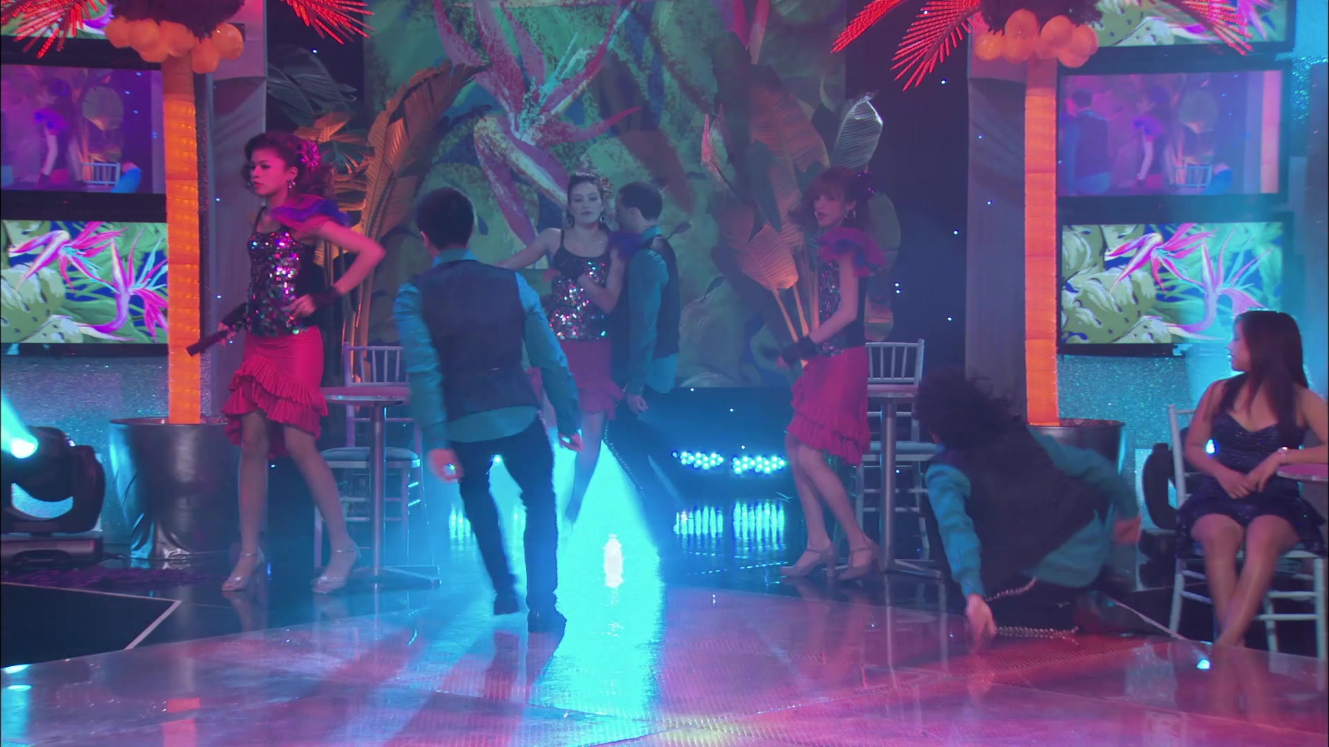 Shake_It_Up_S01E16_1080p_BTD_001111.jpg