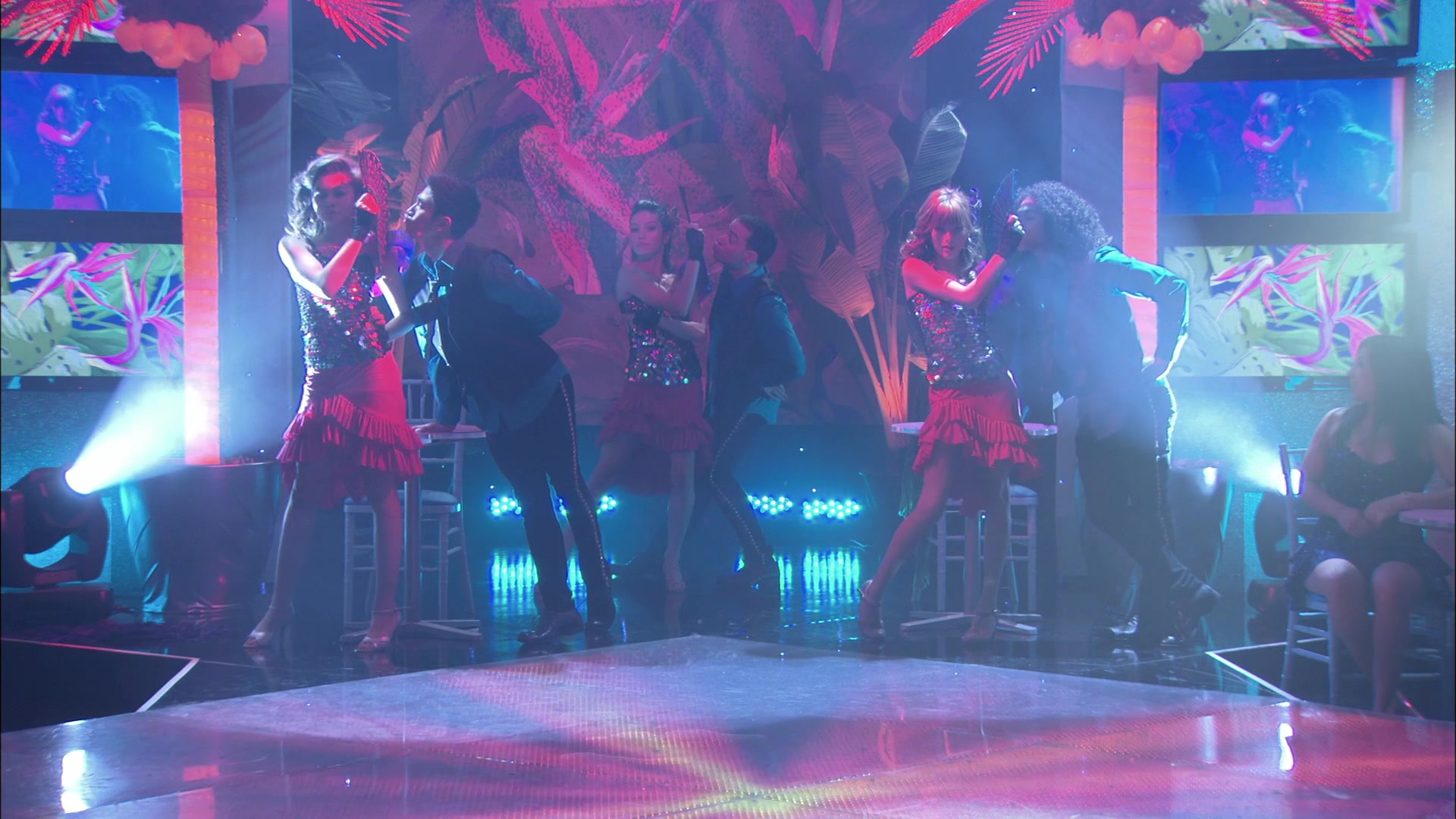 Shake_It_Up_S01E16_1080p_BTD_001114.jpg