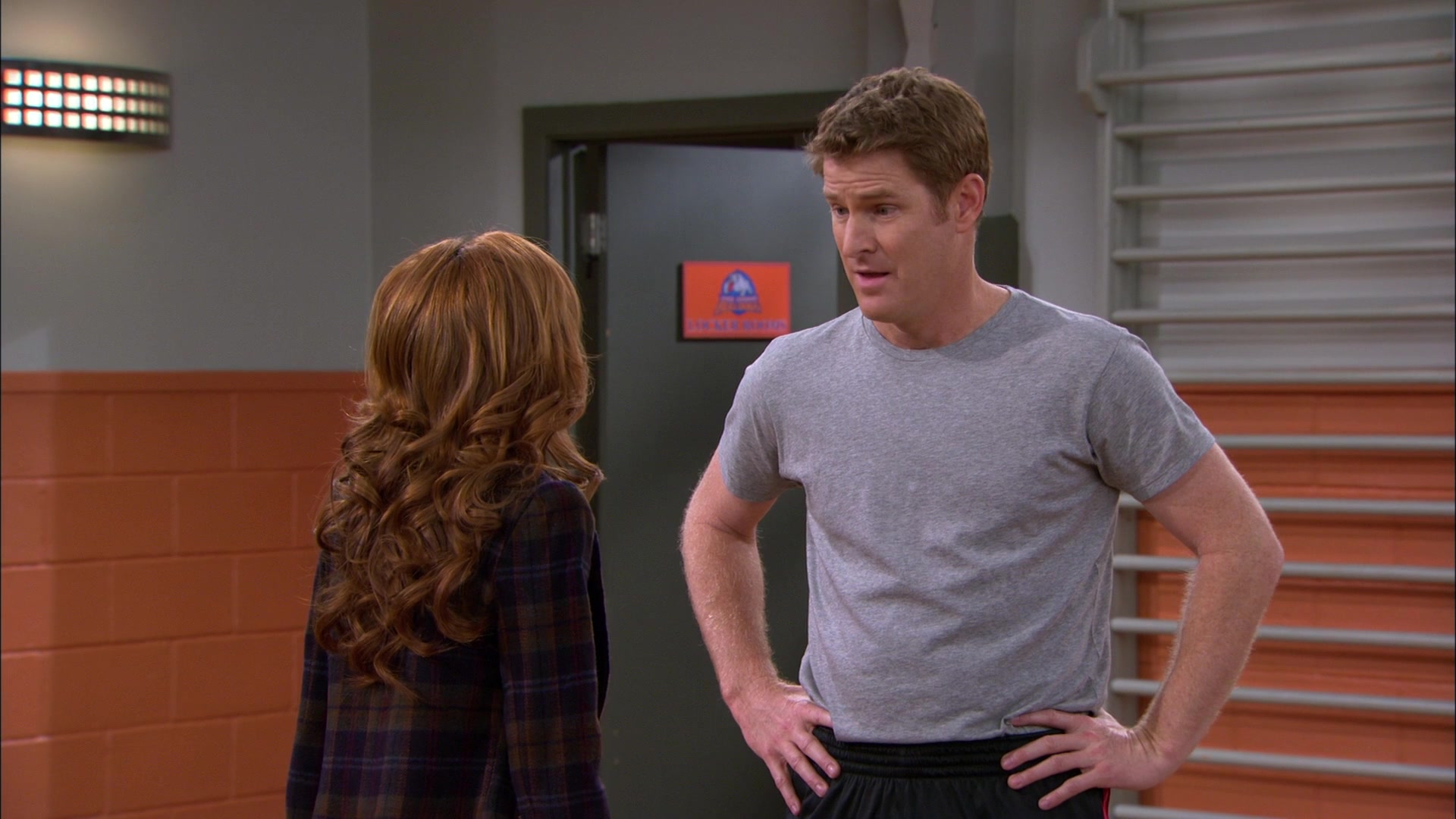 Shake_It_Up_S01E16_1080p_BTD_001547.jpg