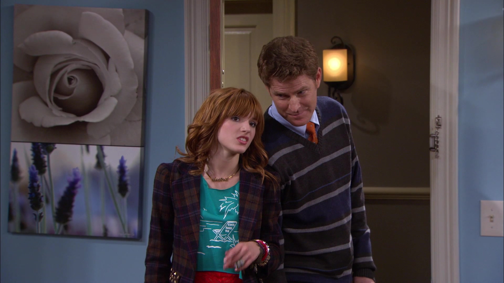 Shake_It_Up_S01E16_1080p_BTD_002041.jpg Shake_It_Up_S01E16_1080p_BTD_002041.jpg