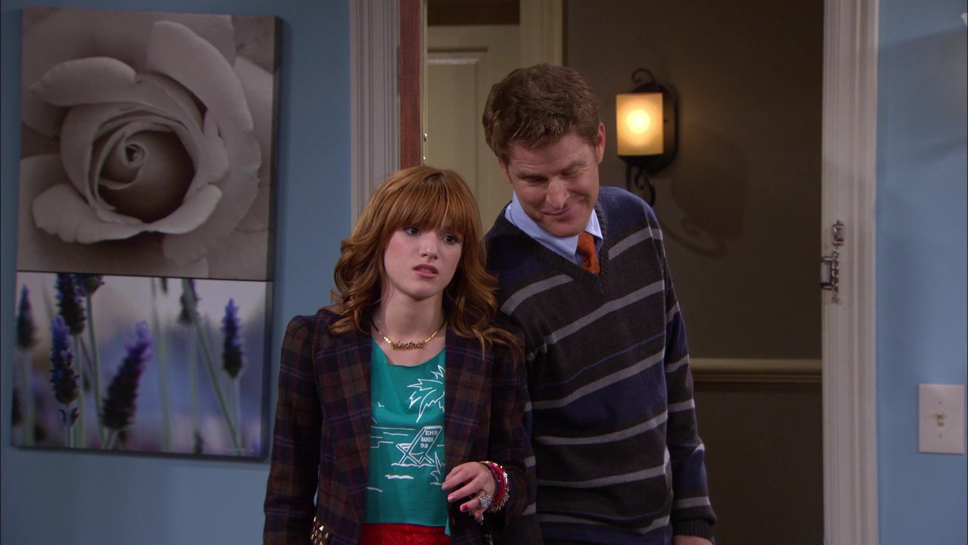 Shake_It_Up_S01E16_1080p_BTD_002051.jpg Shake_It_Up_S01E16_1080p_BTD_002051.jpg