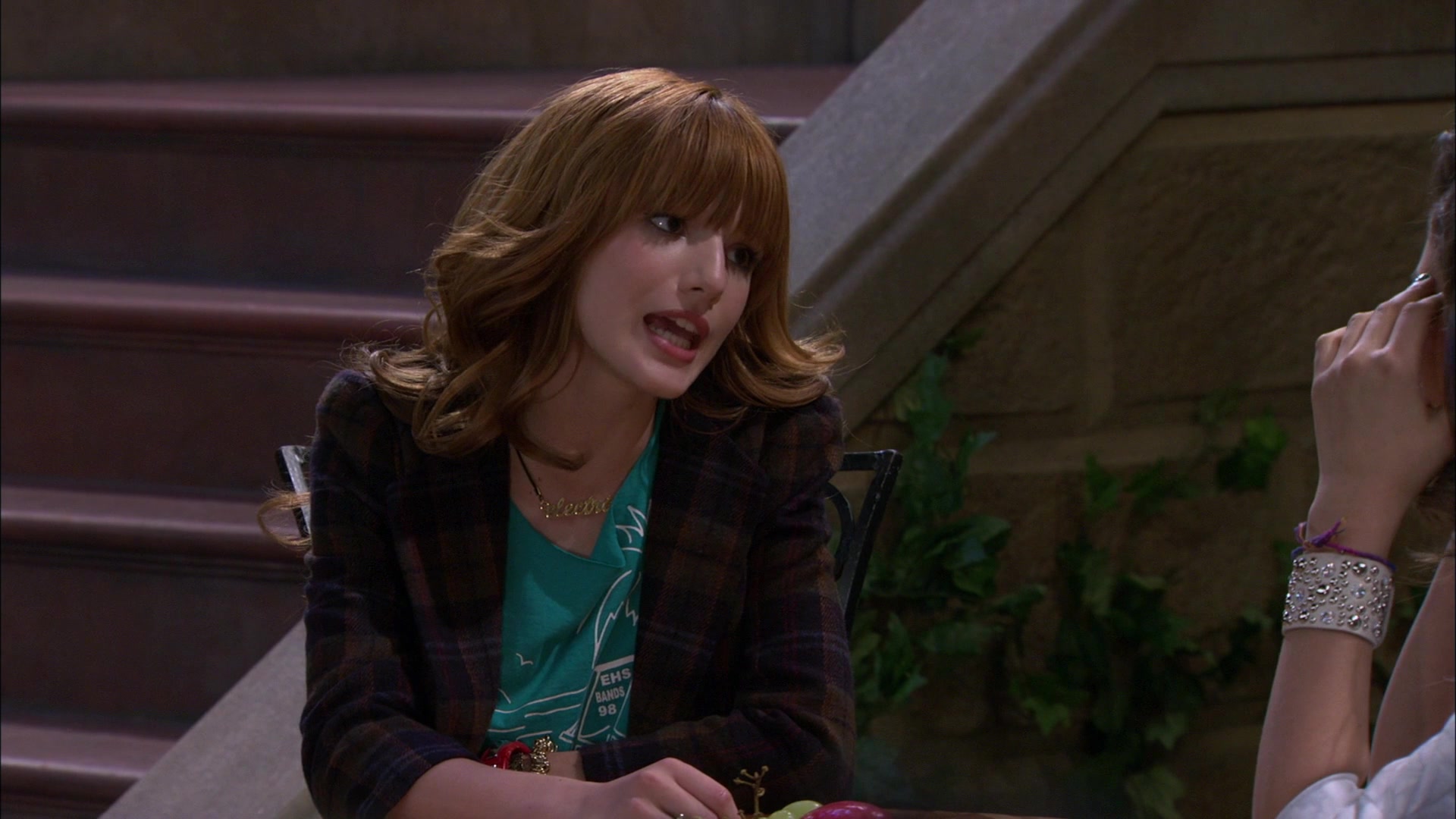 Shake_It_Up_S01E16_1080p_BTD_002111.jpg
