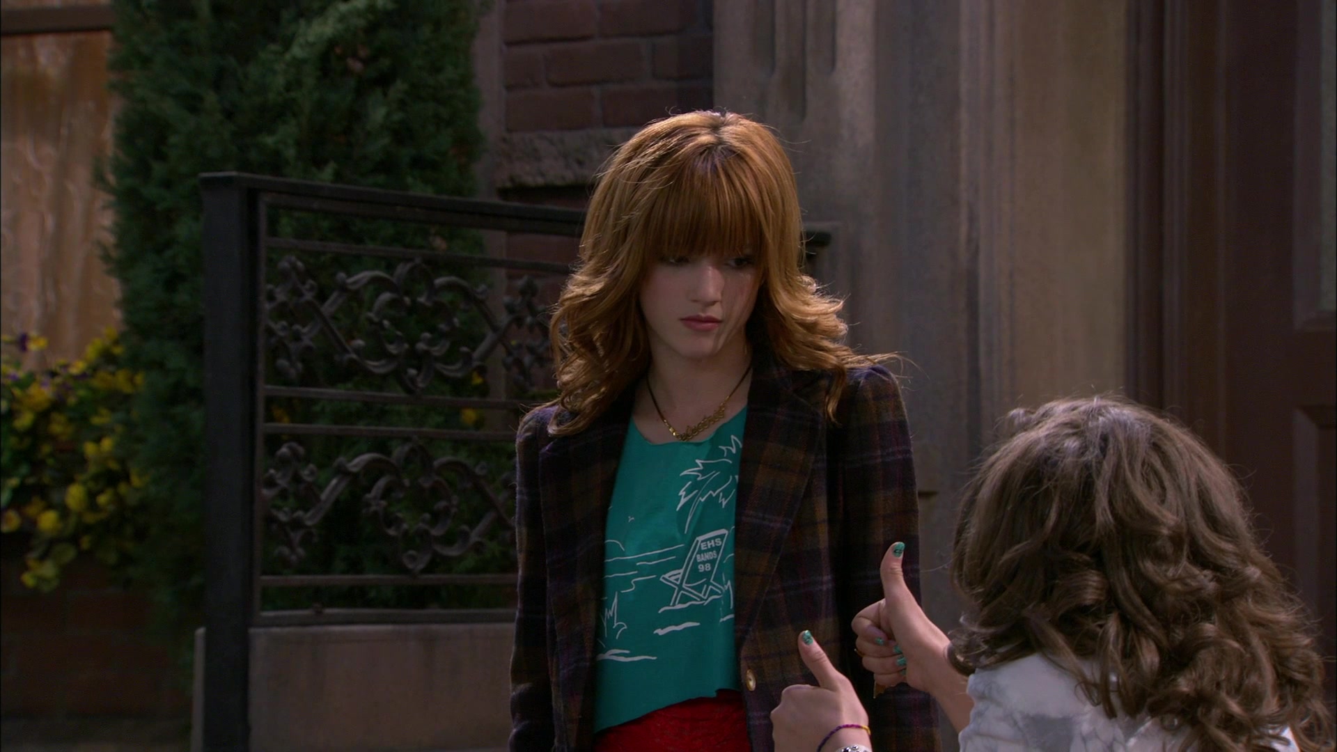 Shake_It_Up_S01E16_1080p_BTD_002243.jpg