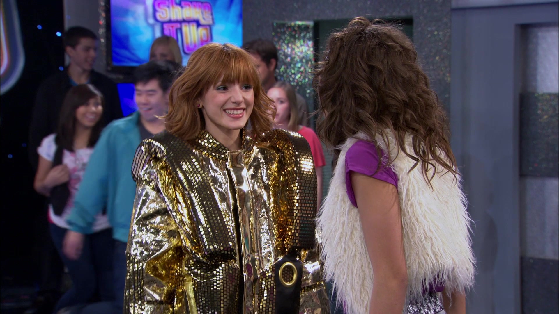Shake_It_Up_S01E17_1080p_BTD_000094.jpg Shake_It_Up_S01E17_1080p_BTD_000094.jpg