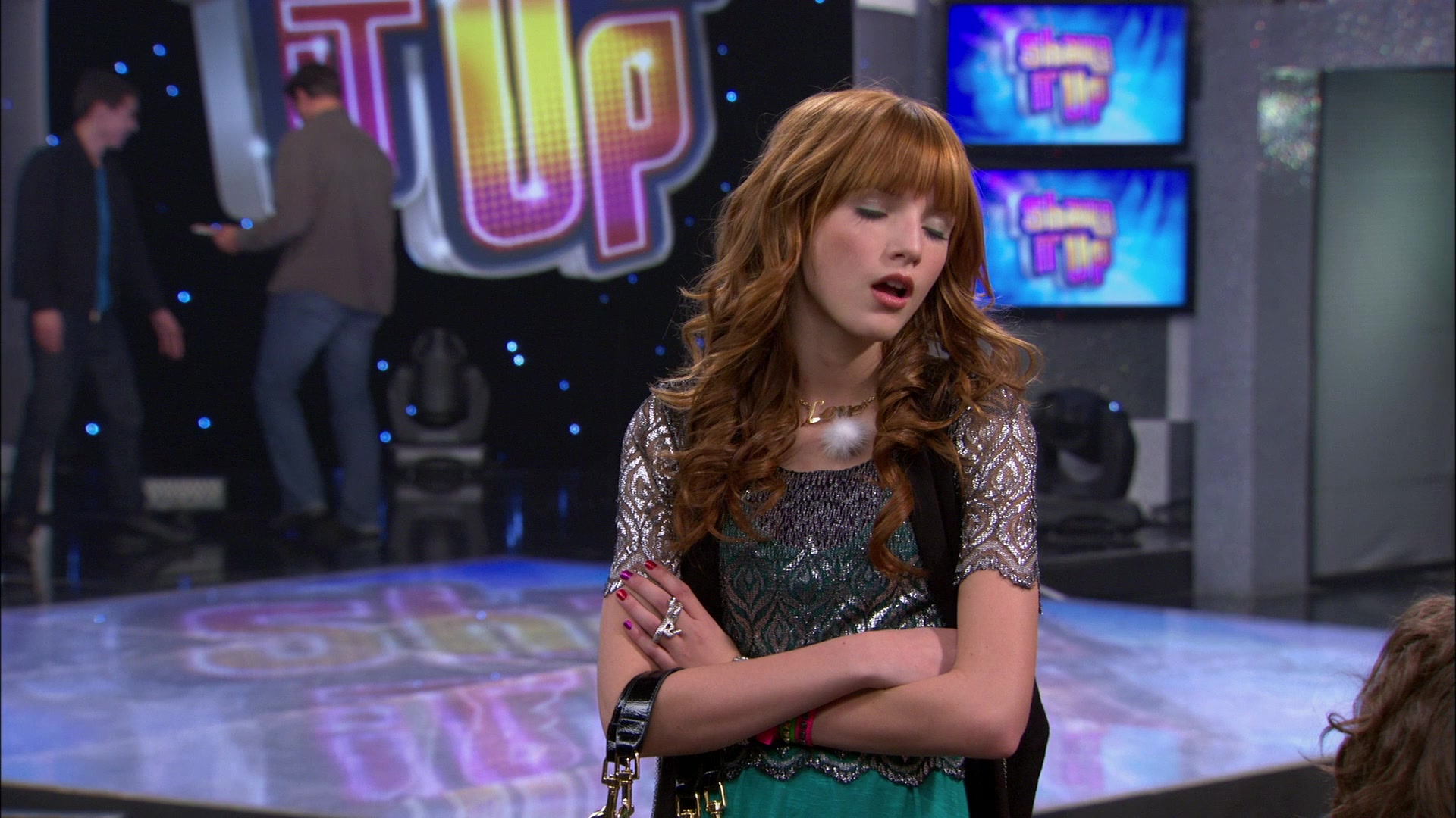 Shake_It_Up_S01E17_1080p_BTD_000465.jpg