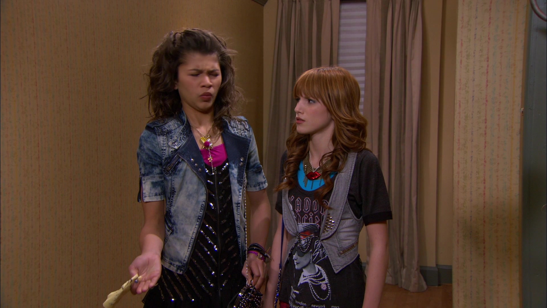 Shake_It_Up_S01E17_1080p_BTD_001167.jpg Shake_It_Up_S01E17_1080p_BTD_001167.jpg