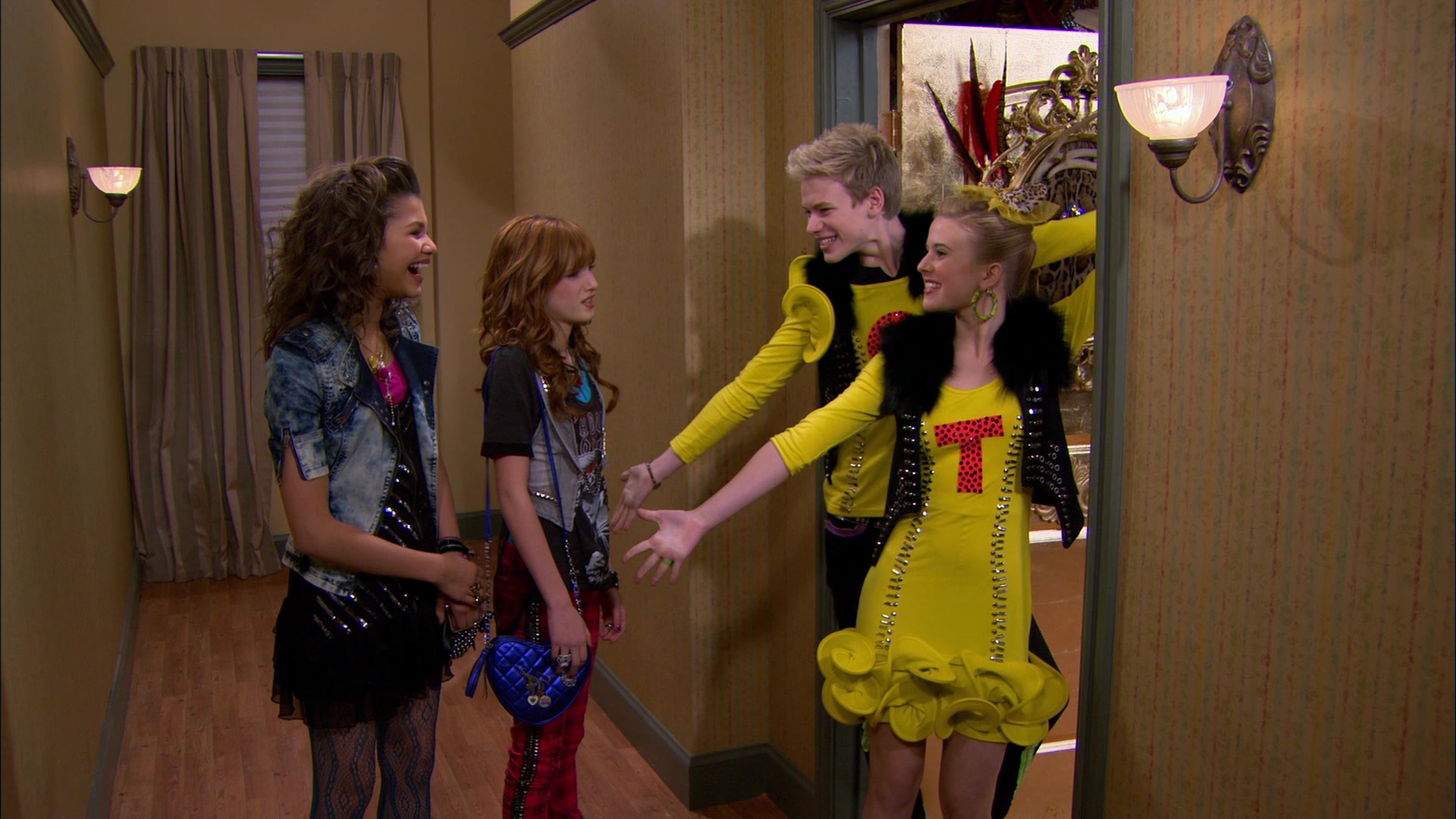 Shake_It_Up_S01E17_1080p_BTD_001181.jpg