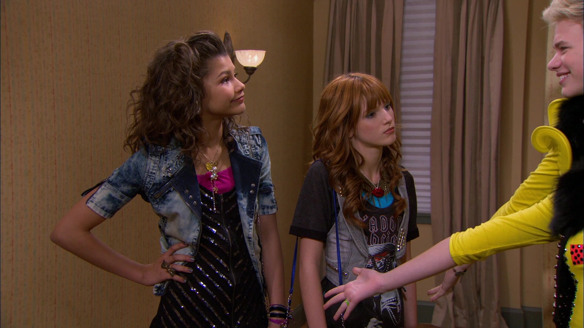 Shake_It_Up_S01E17_1080p_BTD_001195.jpg Shake_It_Up_S01E17_1080p_BTD_001195.jpg