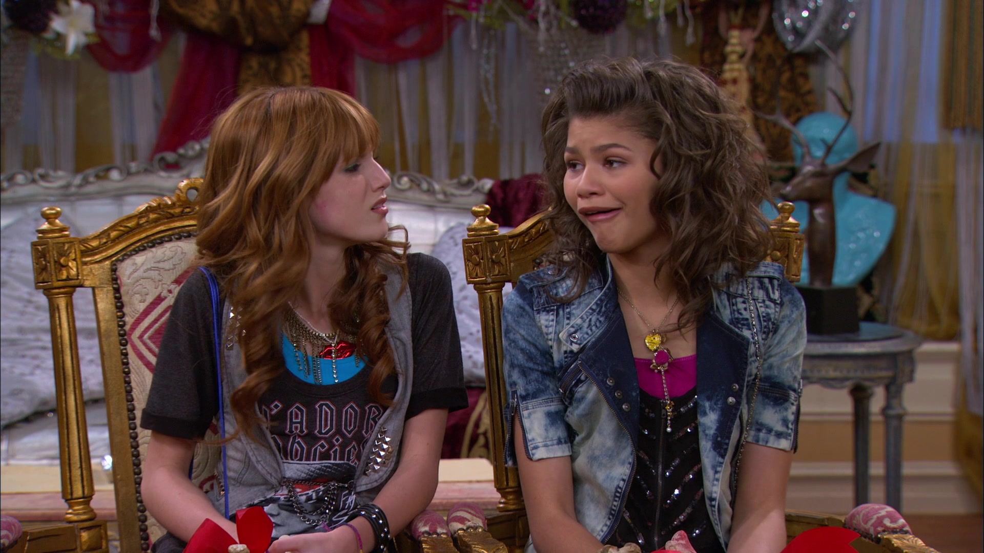 Shake_It_Up_S01E17_1080p_BTD_001459.jpg