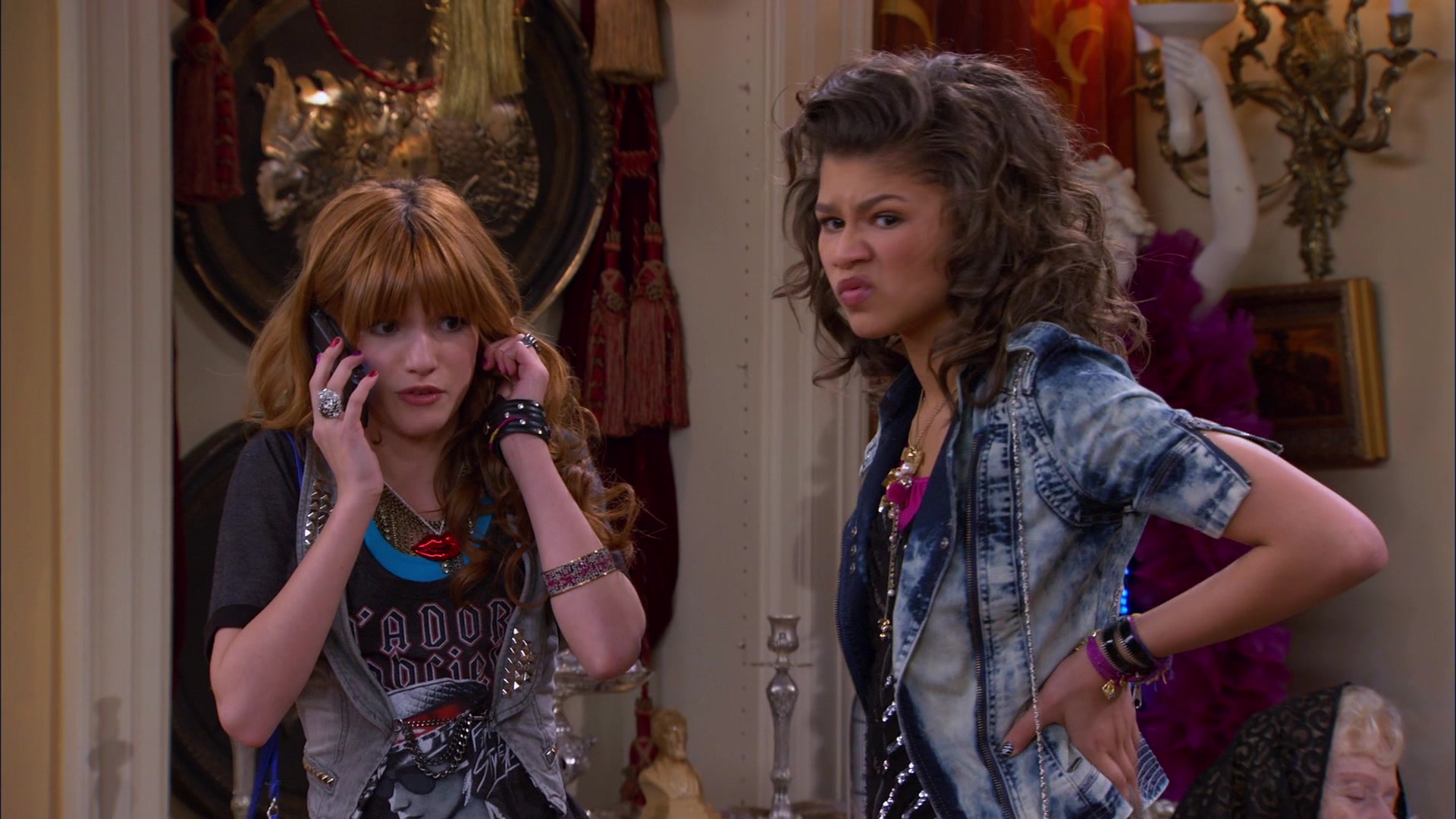 Shake_It_Up_S01E17_1080p_BTD_001786.jpg