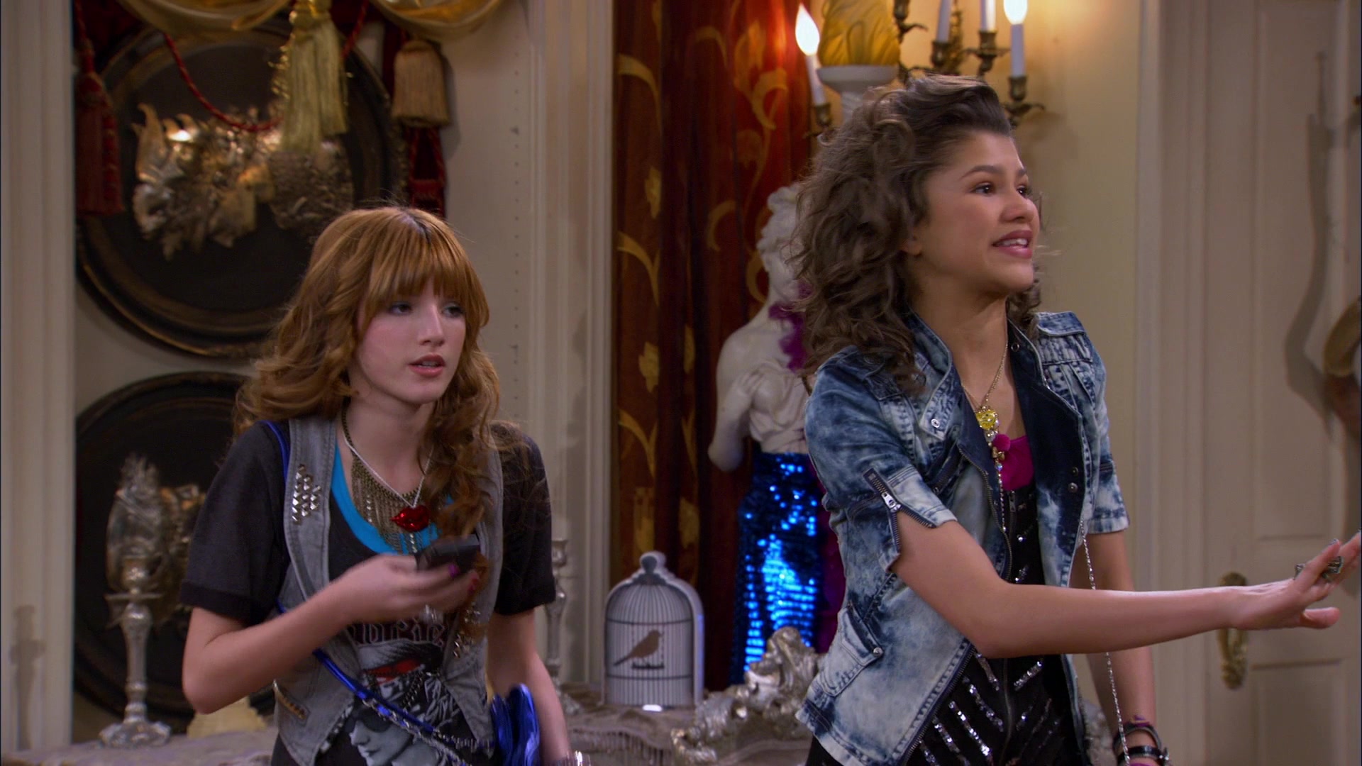 Shake_It_Up_S01E17_1080p_BTD_001816.jpg
