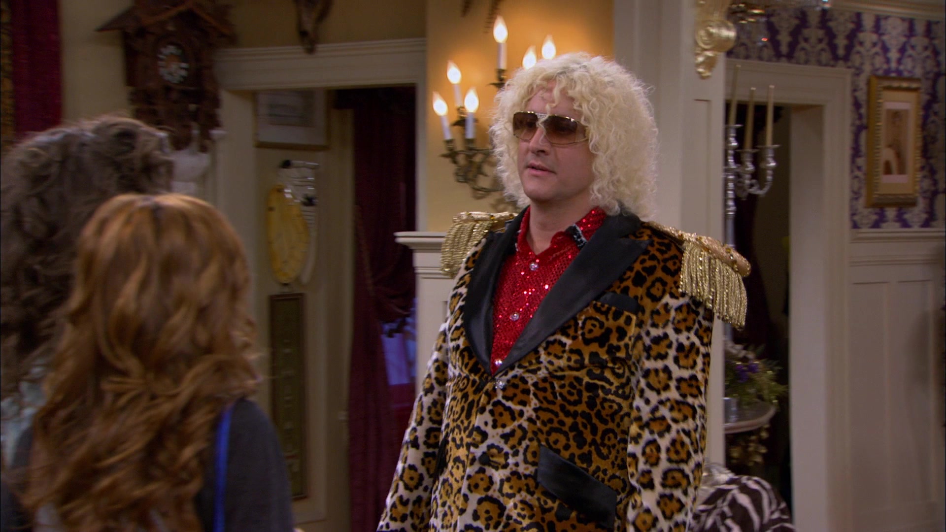 Shake_It_Up_S01E17_1080p_BTD_001824.jpg