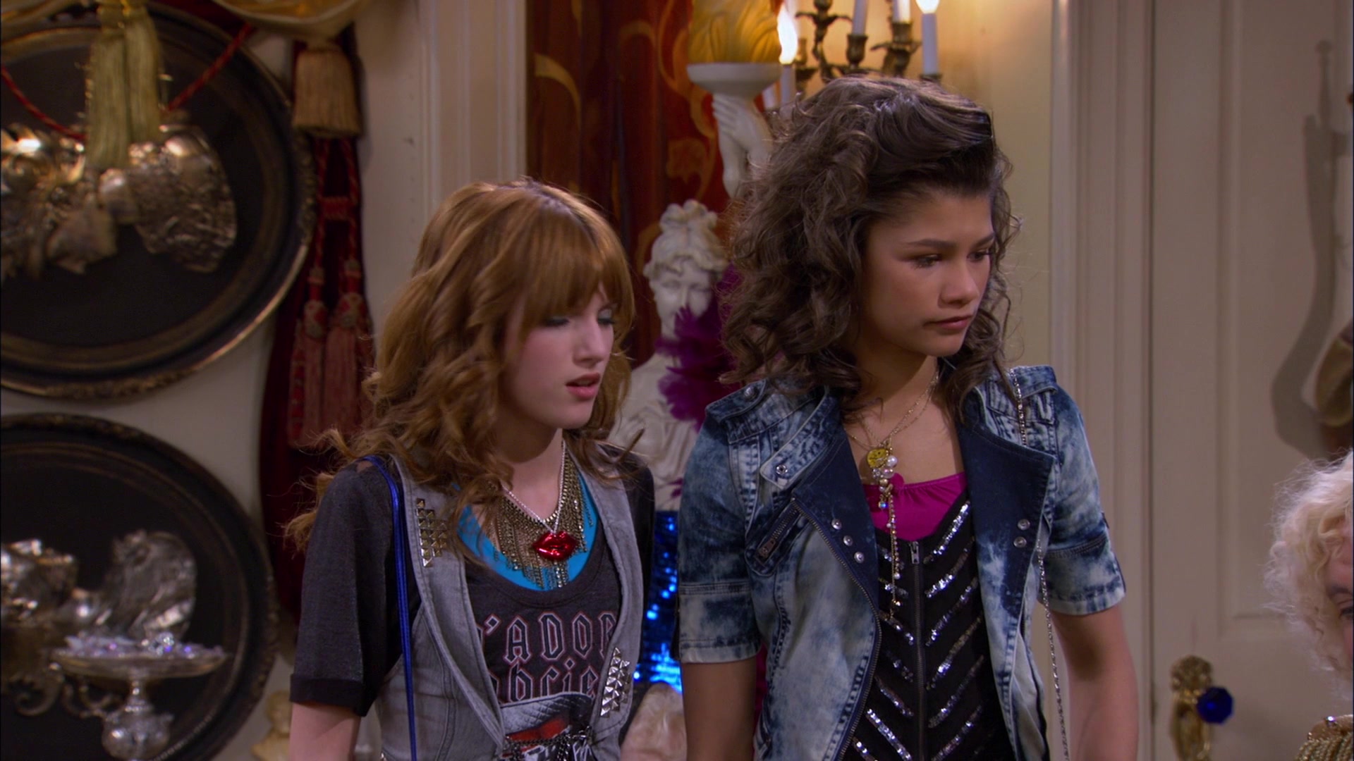 Shake_It_Up_S01E17_1080p_BTD_001950.jpg