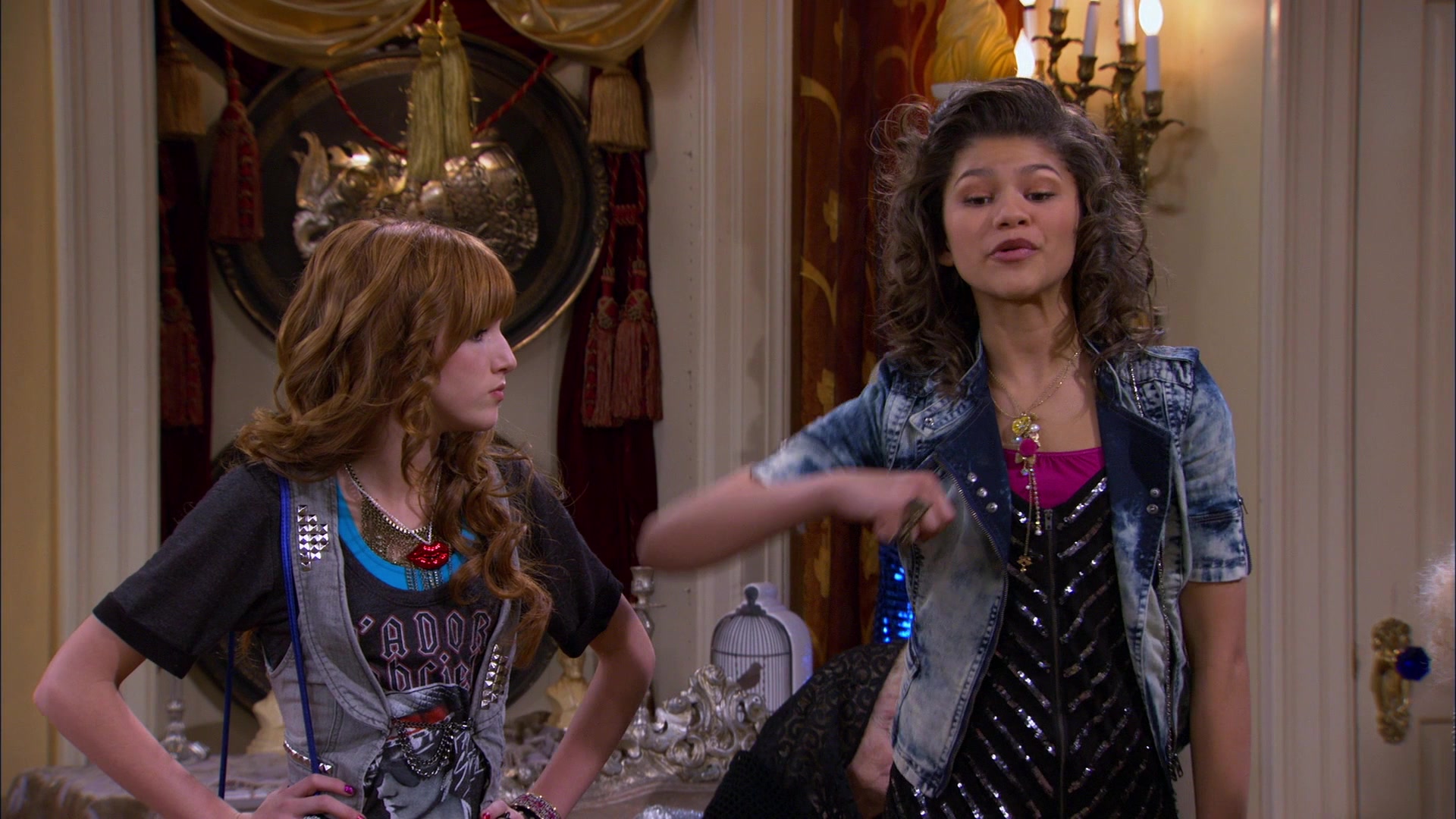 Shake_It_Up_S01E17_1080p_BTD_001974.jpg