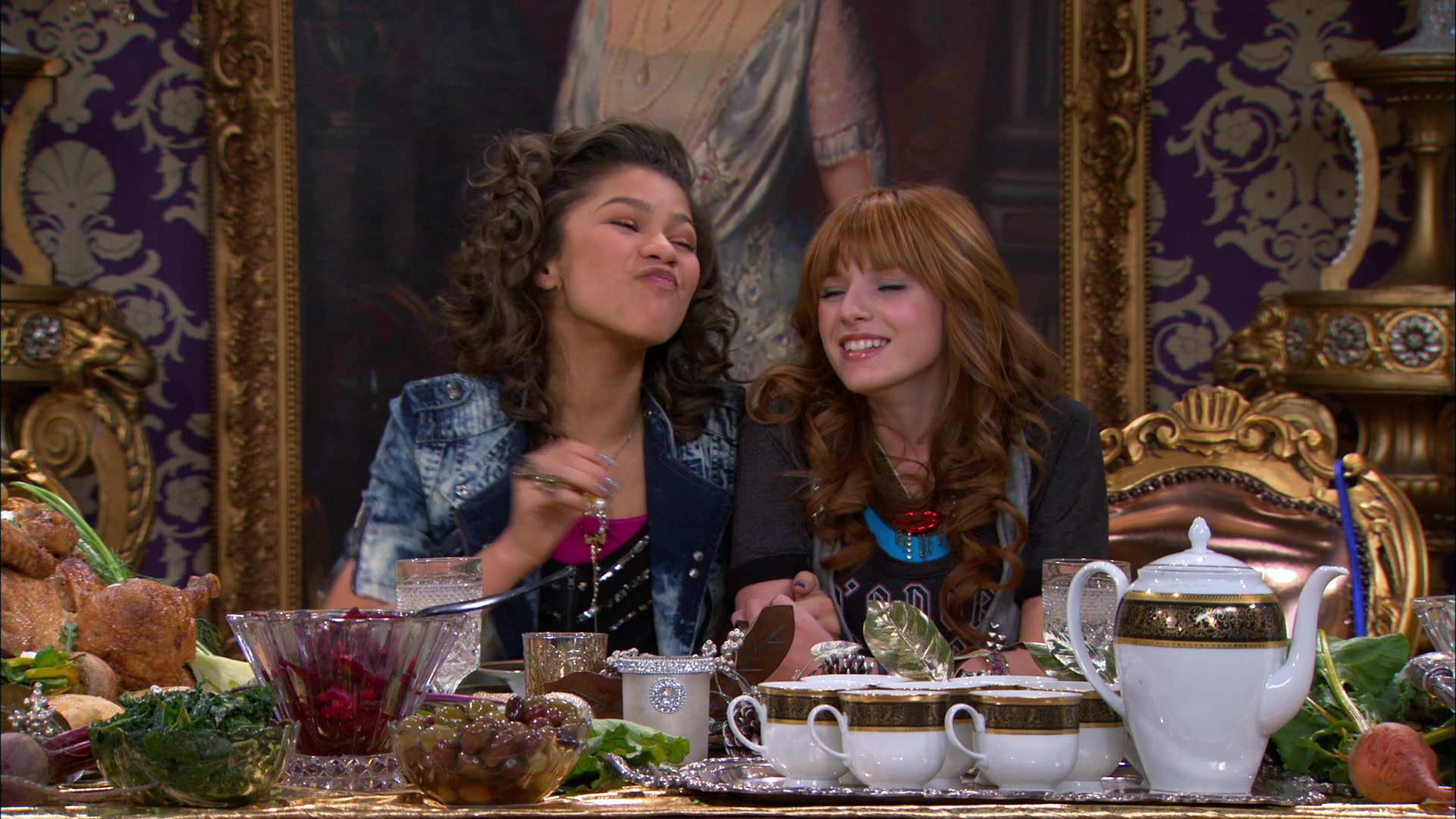 Shake_It_Up_S01E17_1080p_BTD_002547.jpg