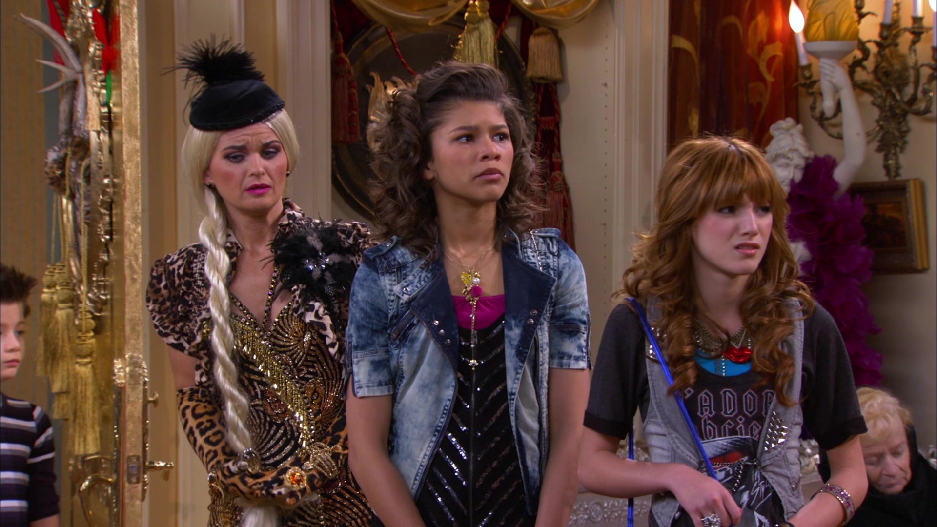 Shake_It_Up_S01E17_1080p_BTD_002651.jpg