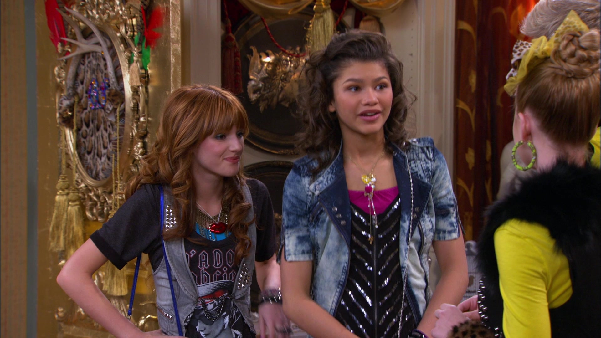 Shake_It_Up_S01E17_1080p_BTD_002817.jpg