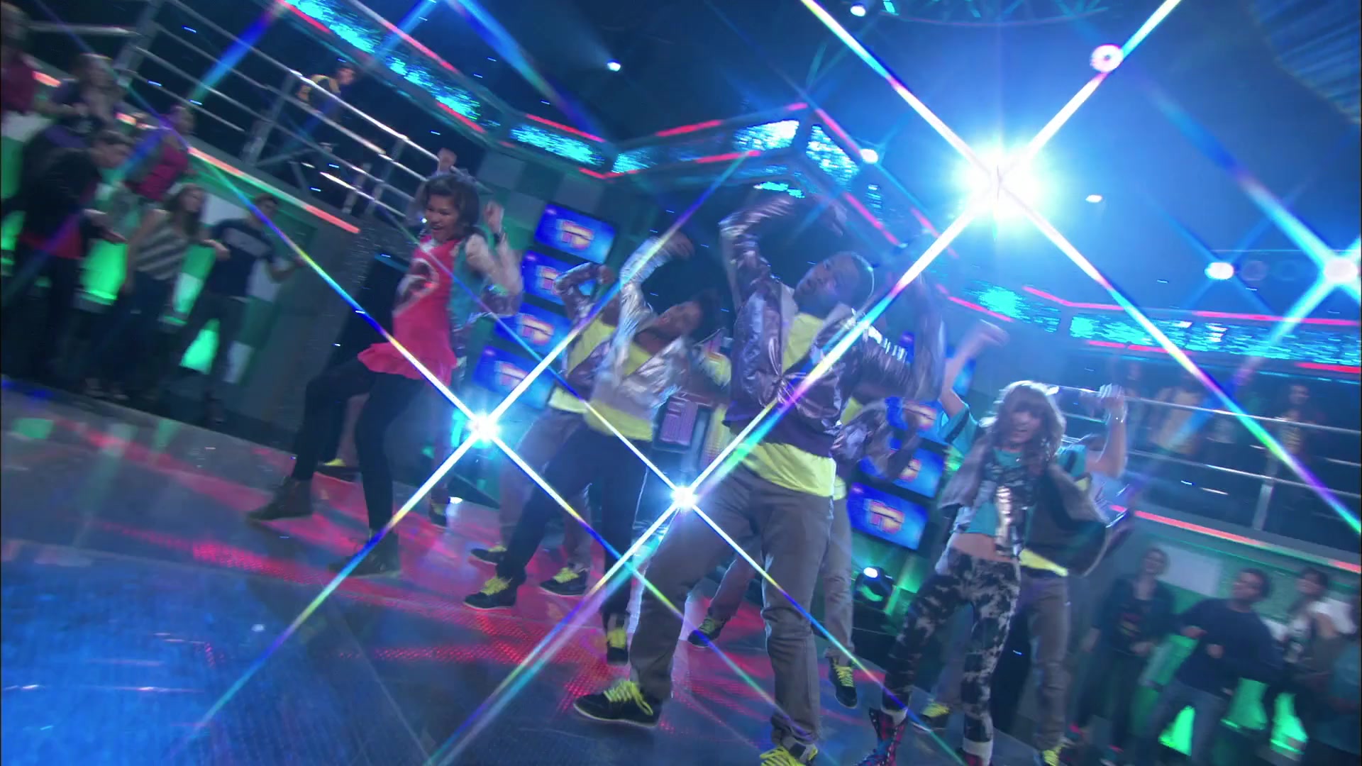 Shake_It_Up_S01E18_1080p_BTD_000097.jpg