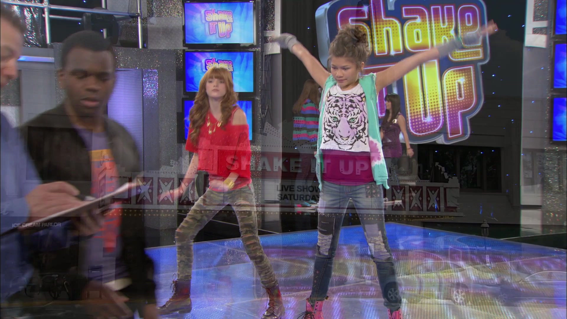 Shake_It_Up_S01E18_1080p_BTD_000357.jpg Shake_It_Up_S01E18_1080p_BTD_000357.jpg