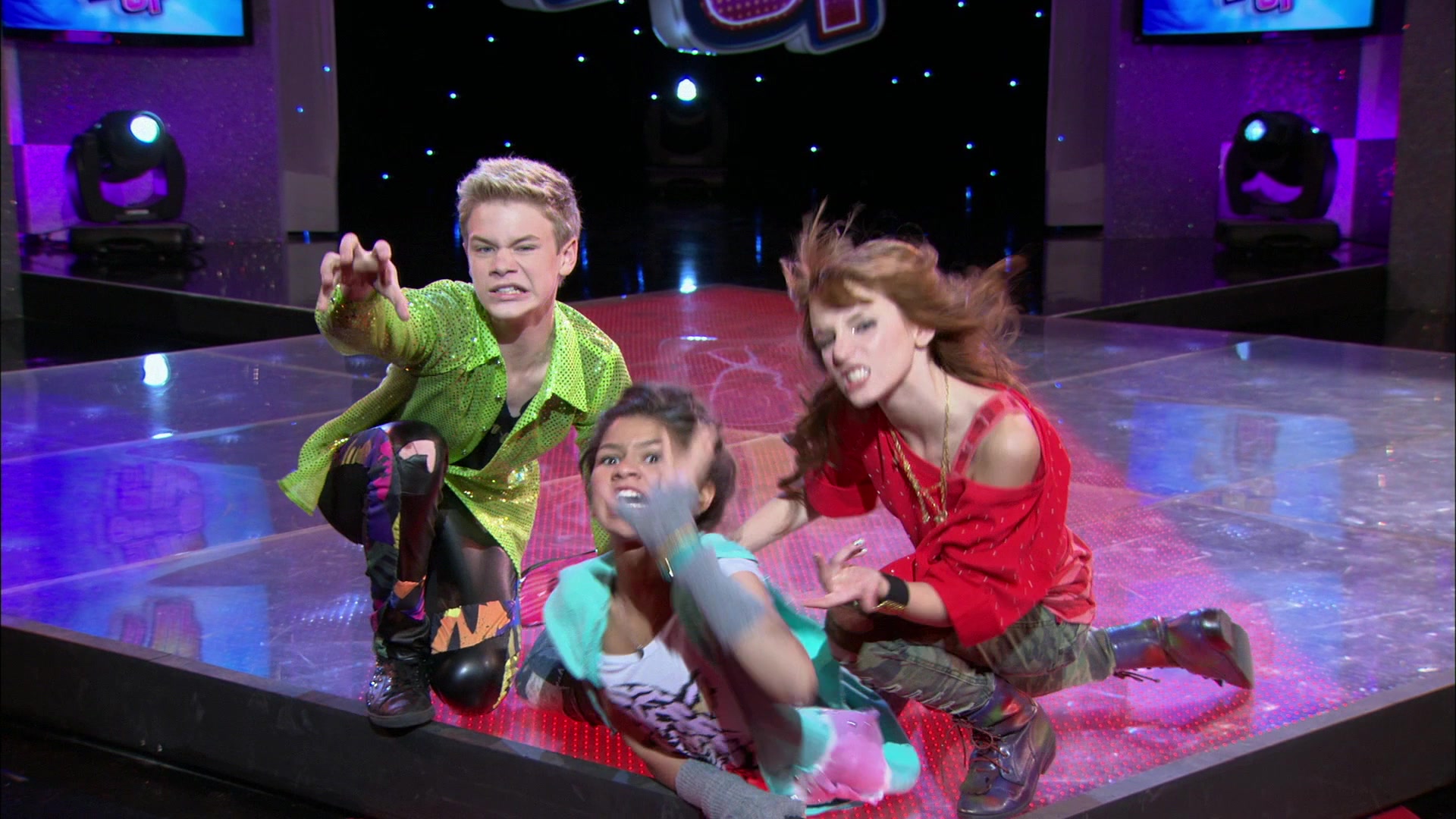 Shake_It_Up_S01E18_1080p_BTD_001071.jpg