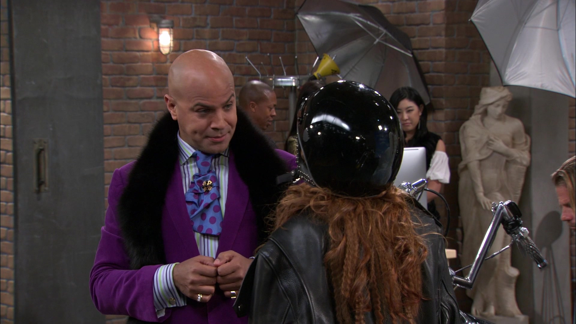 Shake_It_Up_S01E18_1080p_BTD_001617.jpg